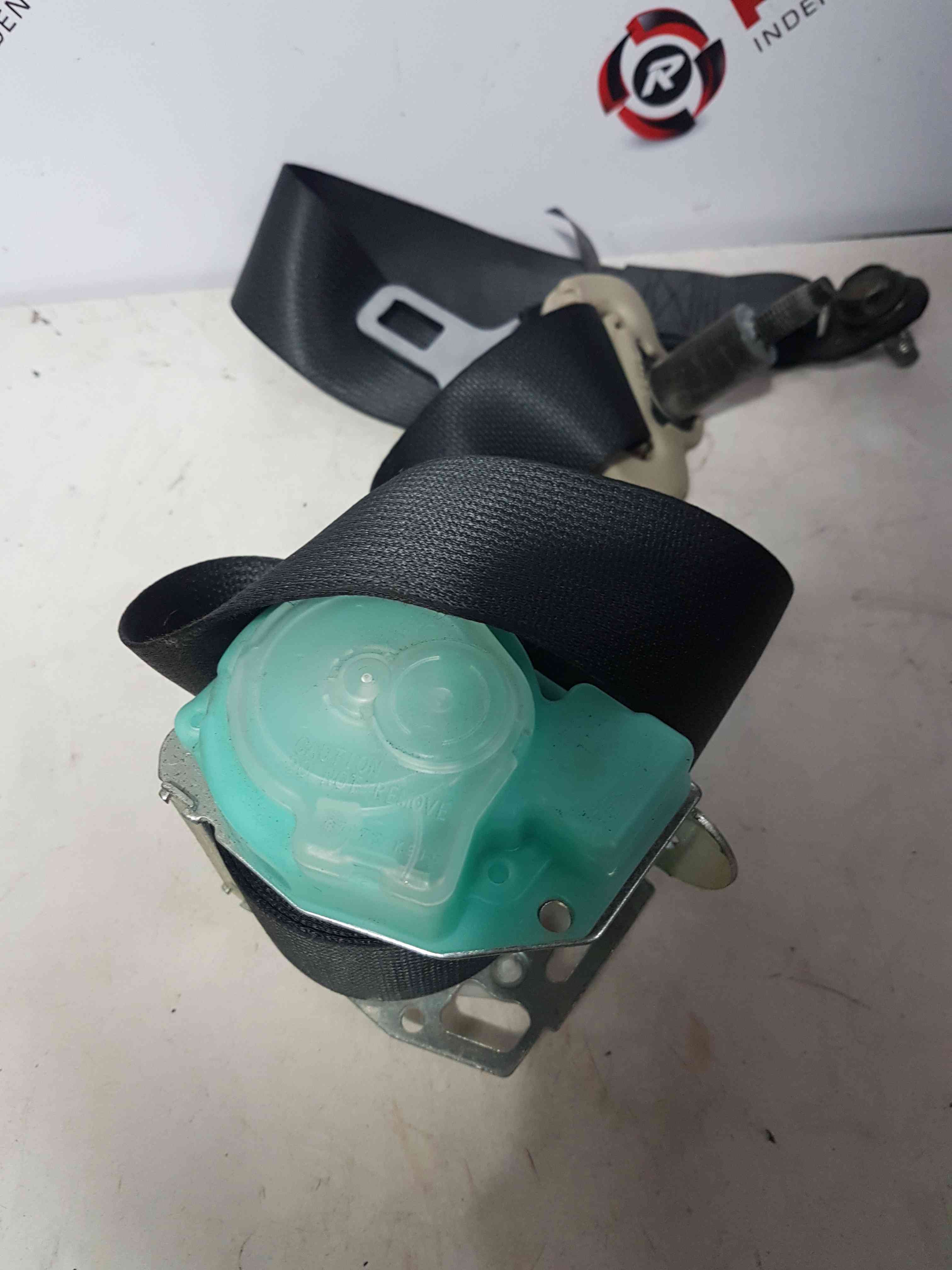 Thumb 7 Nissan Note E11 2005-2012 Drivers OSR Rear Seat Belt