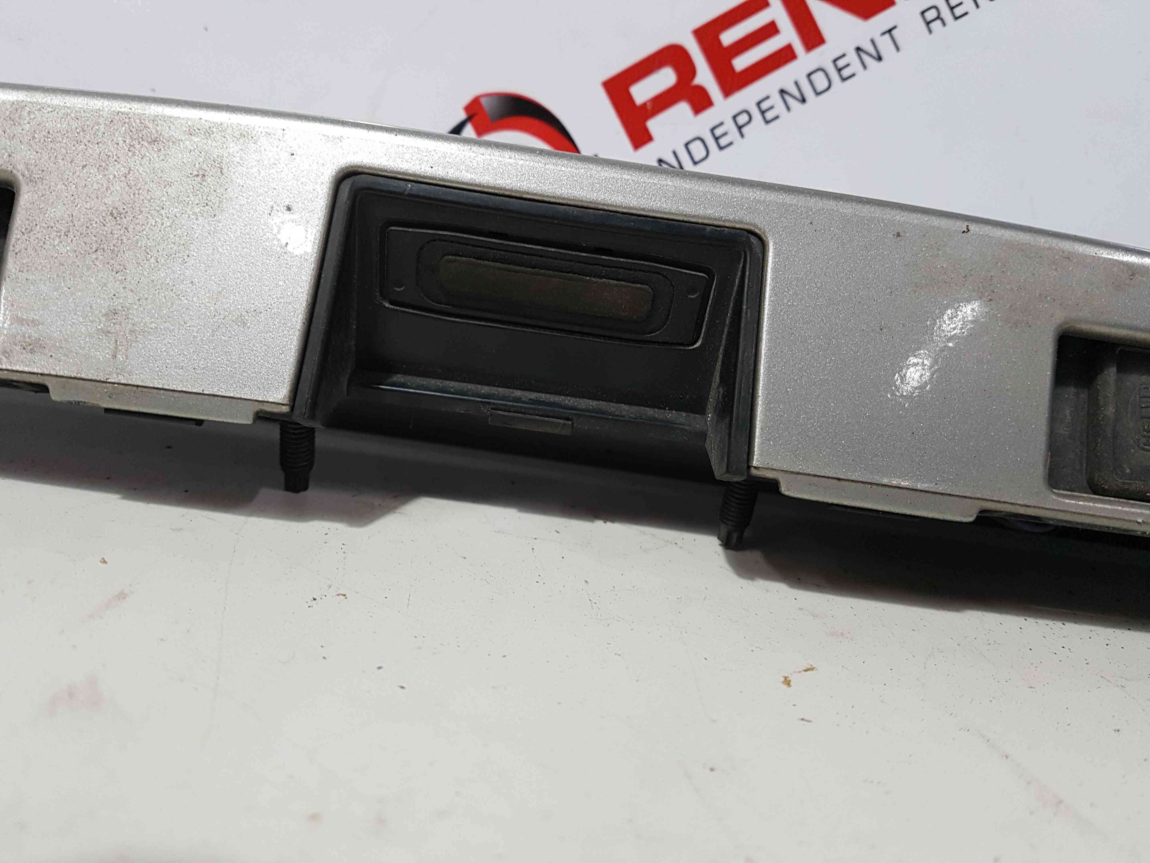 Thumb 12 Nissan Note 2005-2008 Rear Boot Bootlid Handle Plate Lights