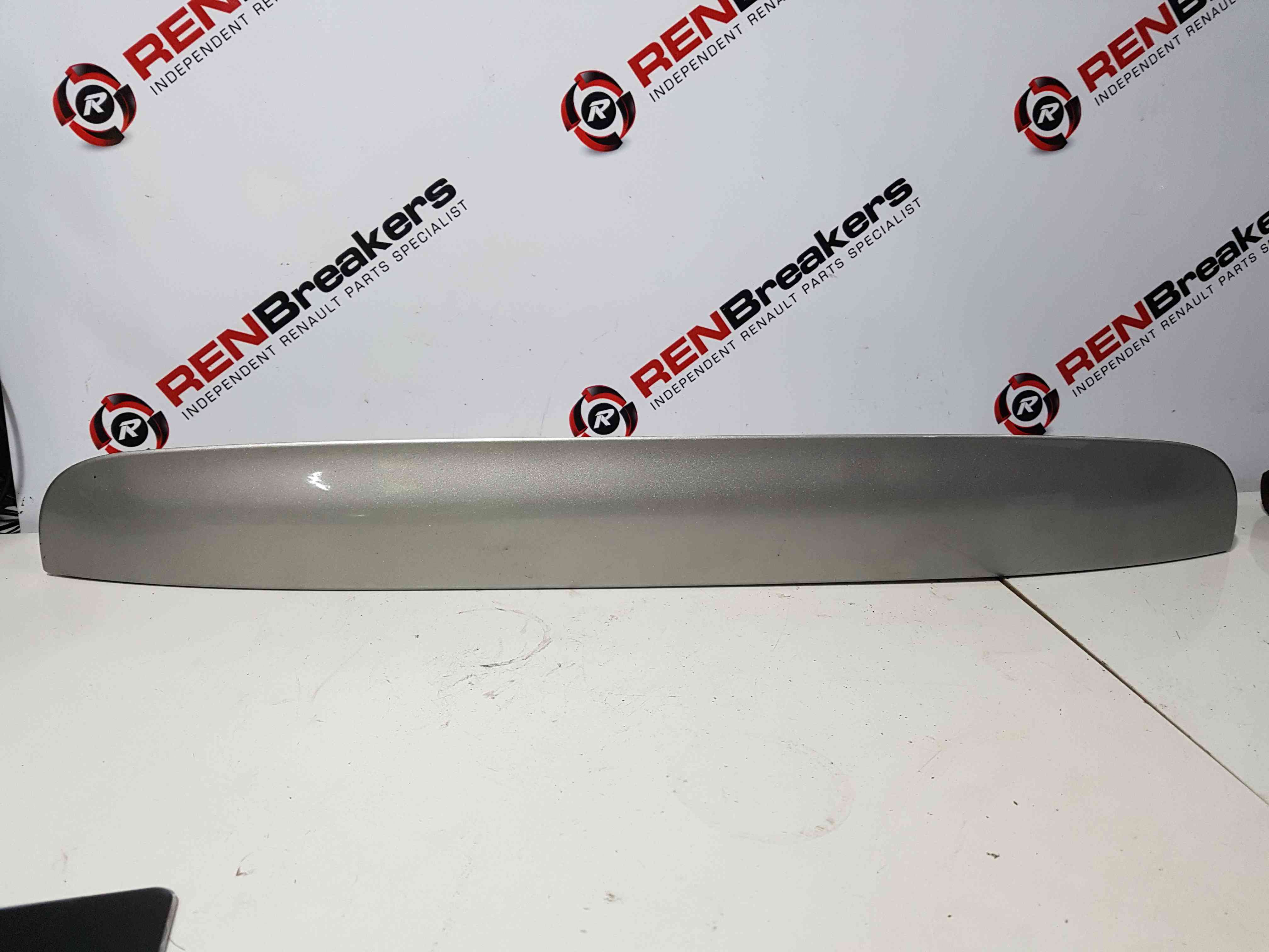 Thumb 3 Nissan Note 2005-2008 Rear Boot Bootlid Handle Plate Lights
