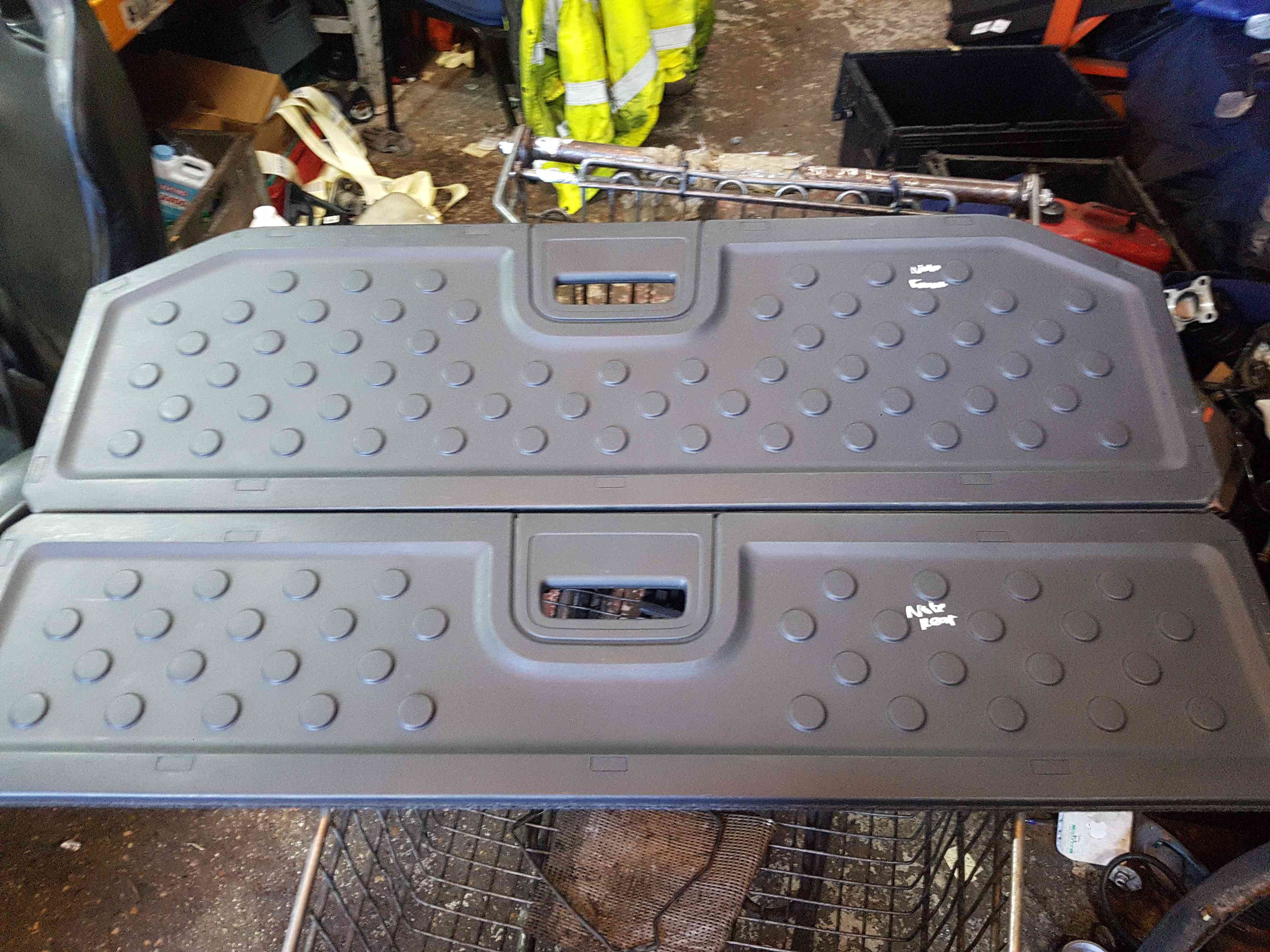 Thumb 7 Nissan Note E11 2005-2012 Rear Boot False Floor Front Rear 