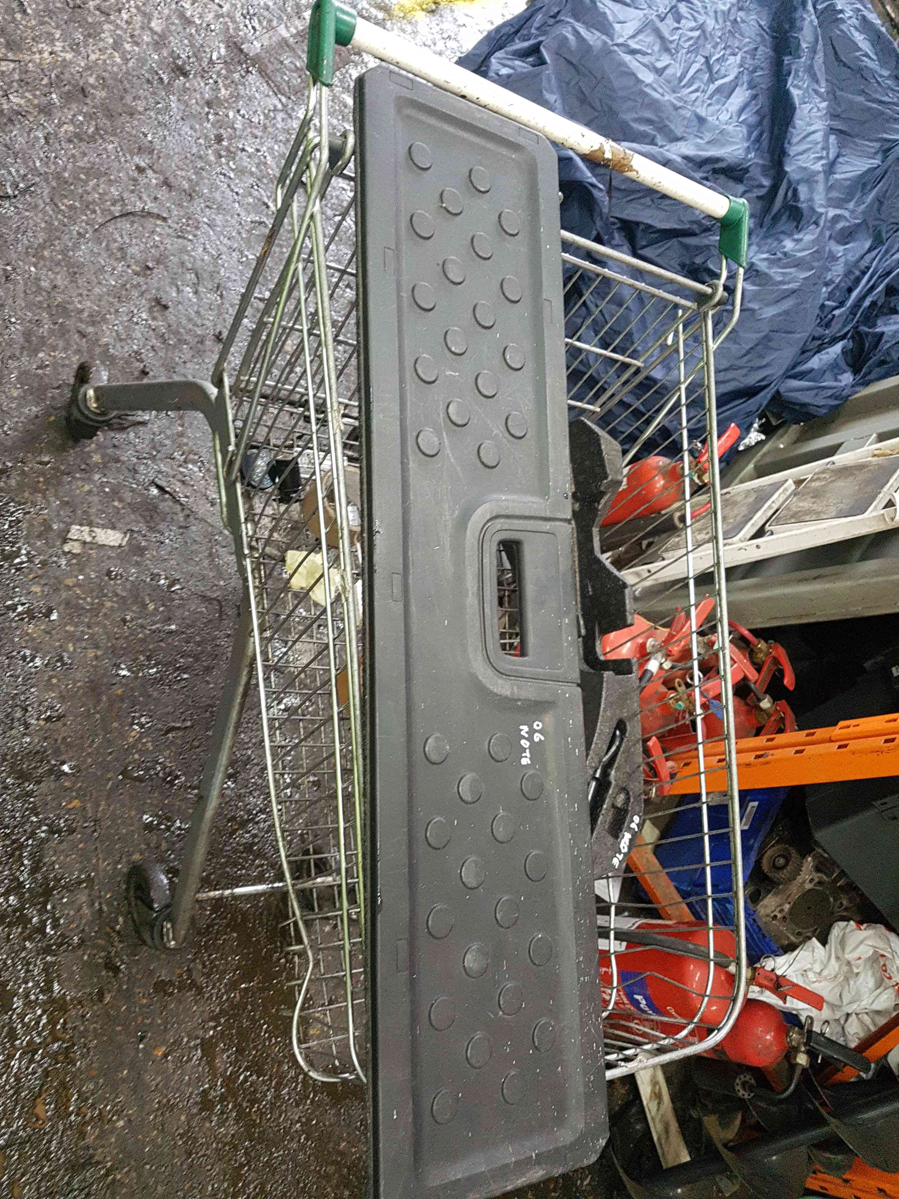 Thumb 3 Nissan Note 2005-2008 Rear Boot Lift Up Carpet MAT