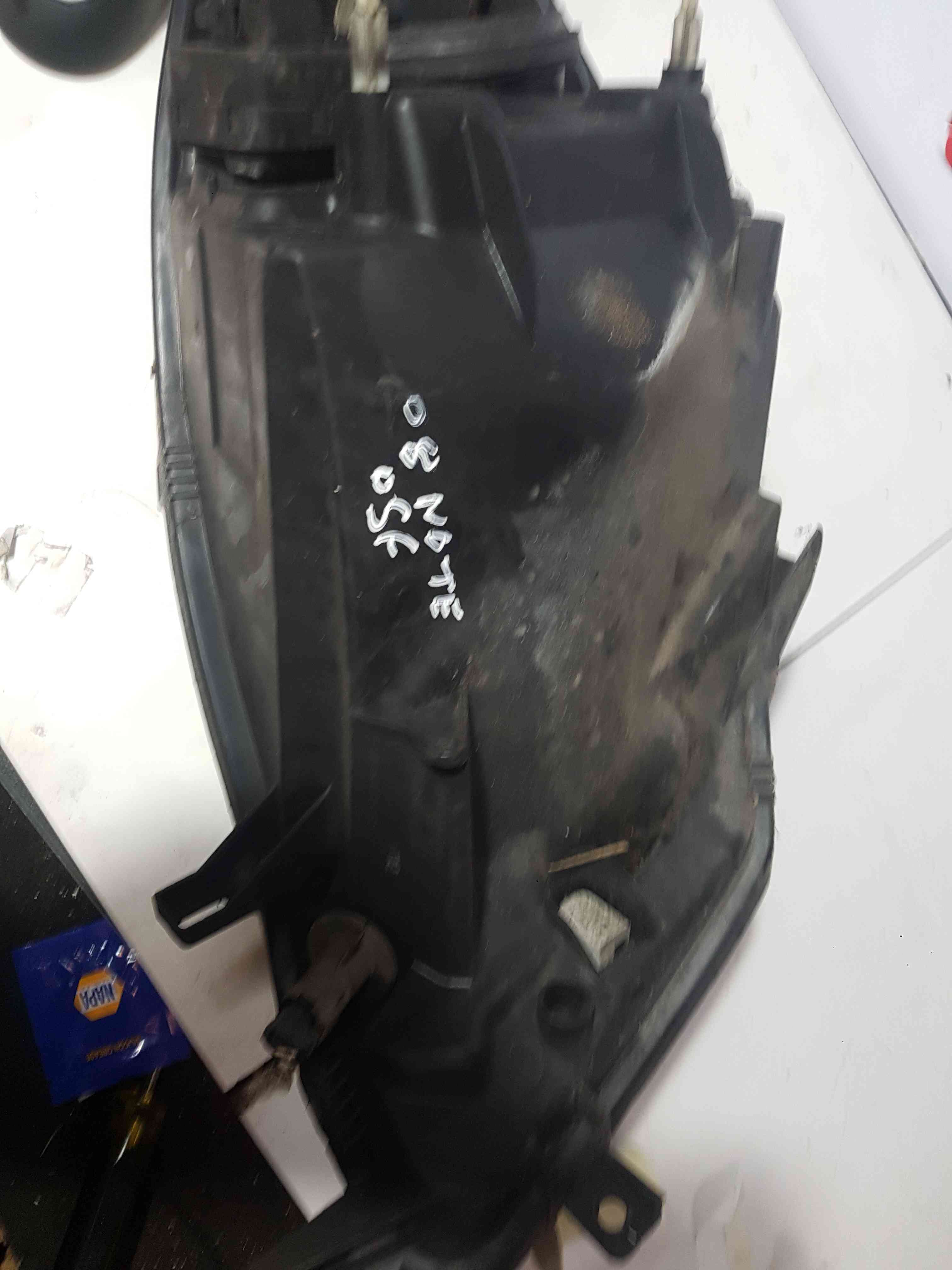 Thumb 5 Nissan Note E11 2005-2008 OSF Driversr Front Head Light  