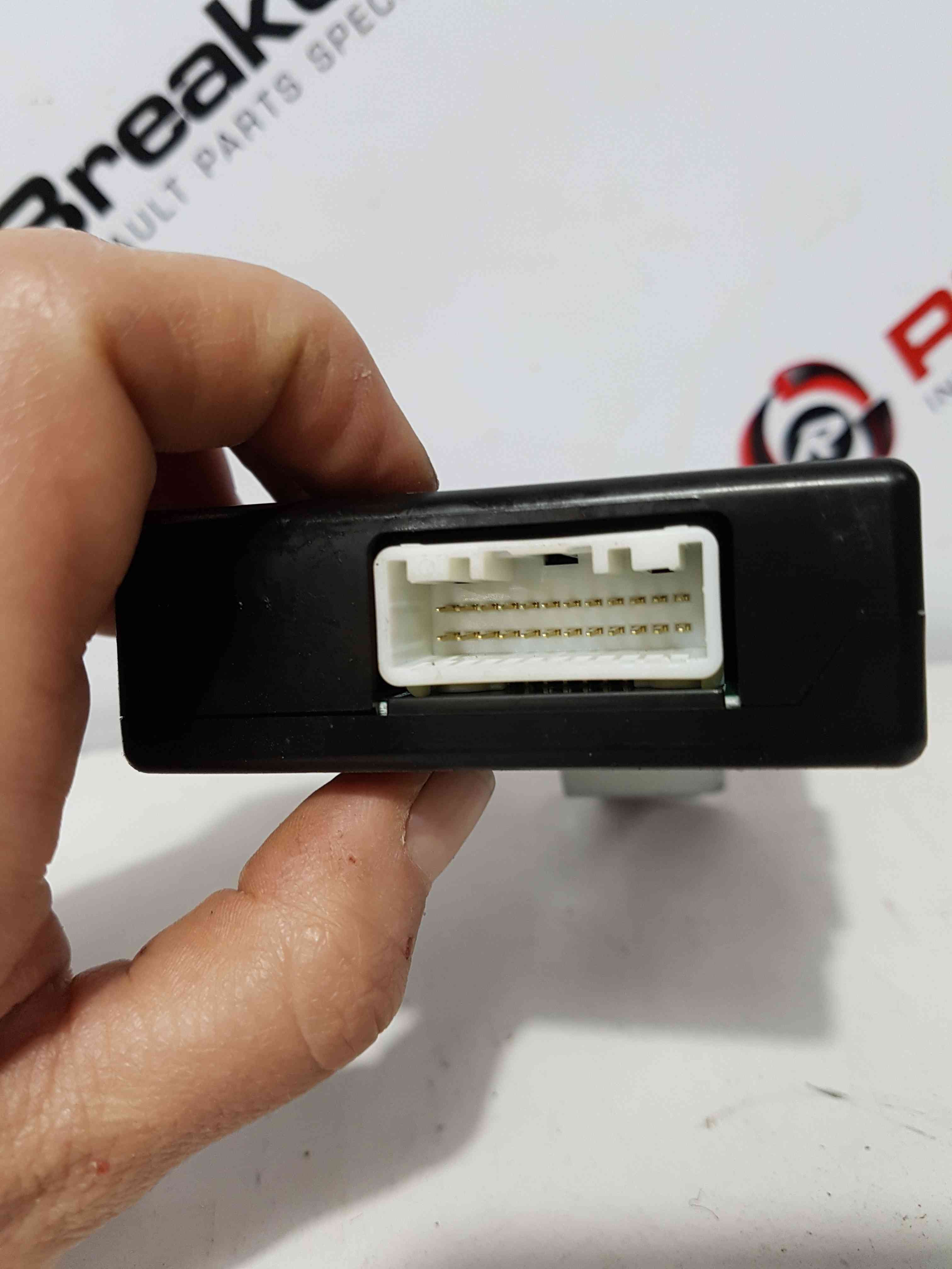 Thumb 5 Nissan Note E11 2005-2008 Parking Parking Control Unit 28532BH00B
