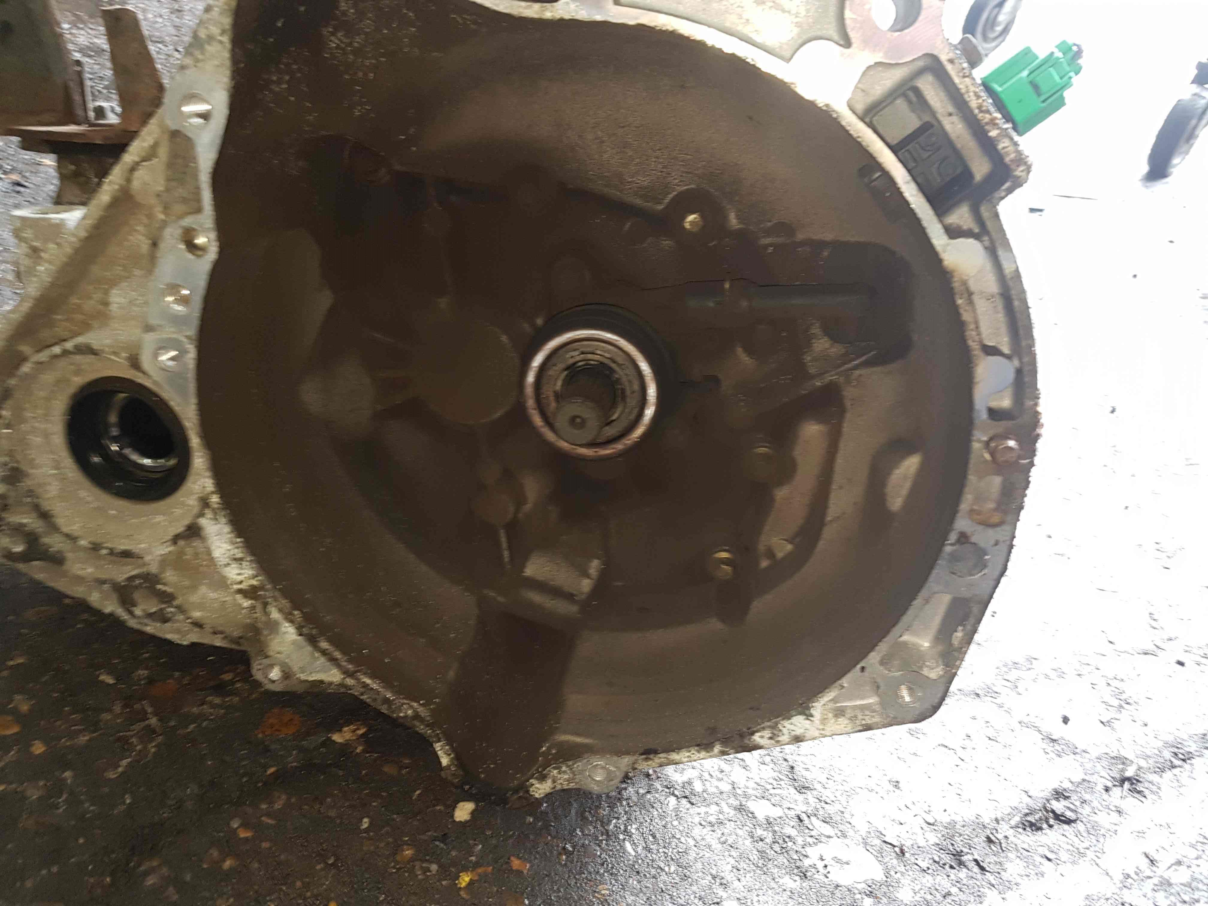 Thumb 3 Nissan Note E11 2005-2012 1.4 Petrol 5 Speed Manual Cejhq Gearbox