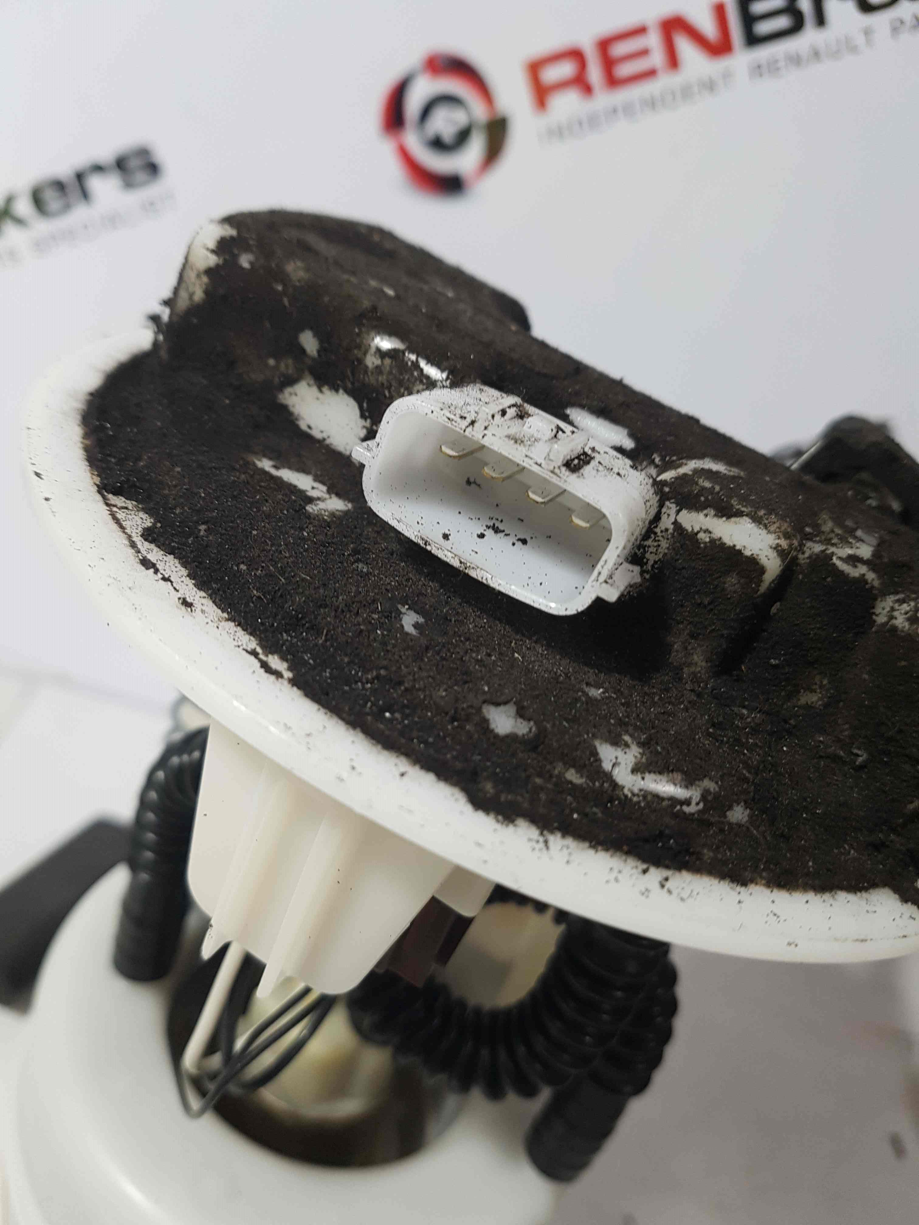 Thumb 3 Nissan Note E11 2005-2012 1.4 Petrol Fuel Sender Unit Cr14de