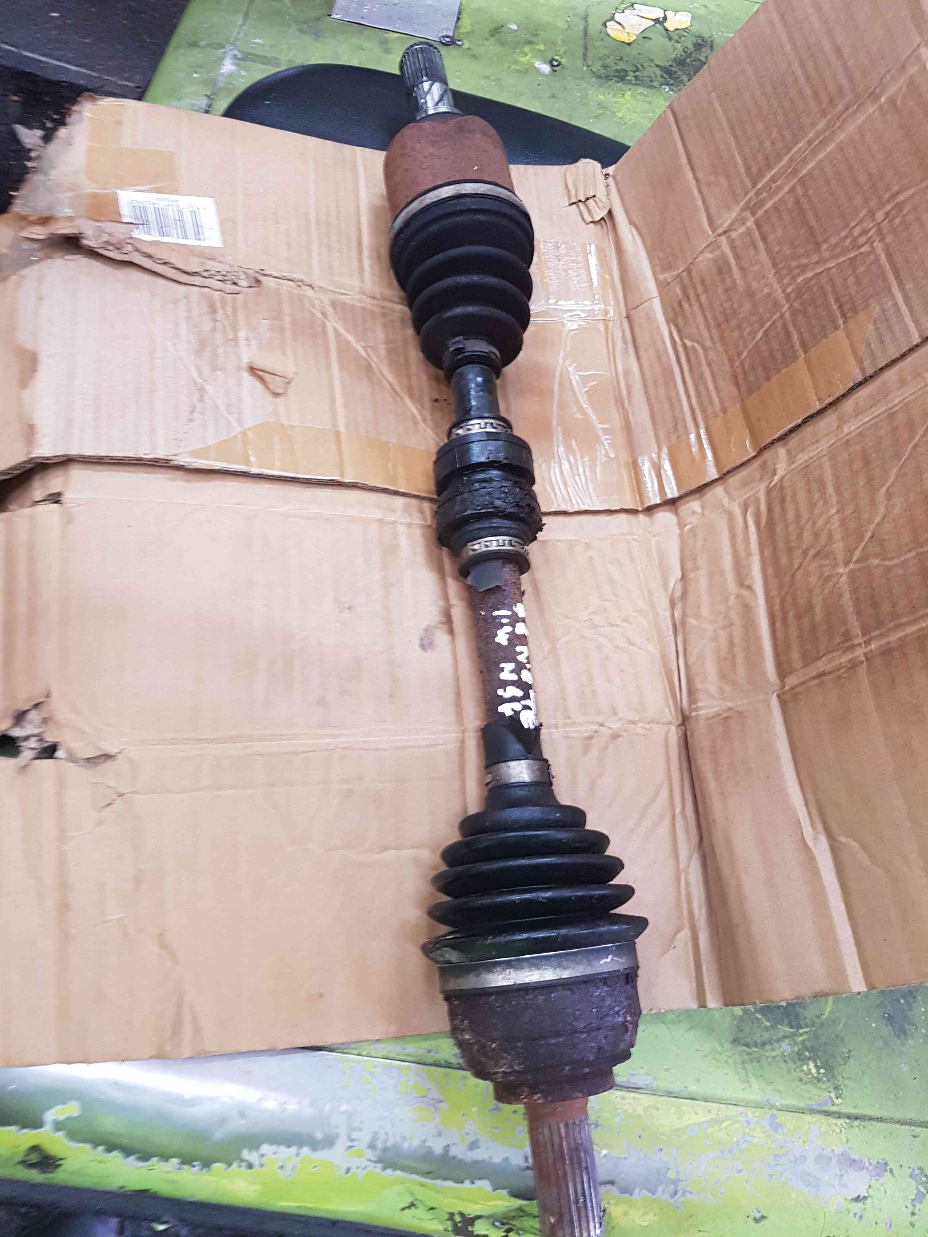 Thumb 6 Nissan Note E11 2005-2012 1.4 Petrol Passenger NSF Front Driveshaft Cr14de