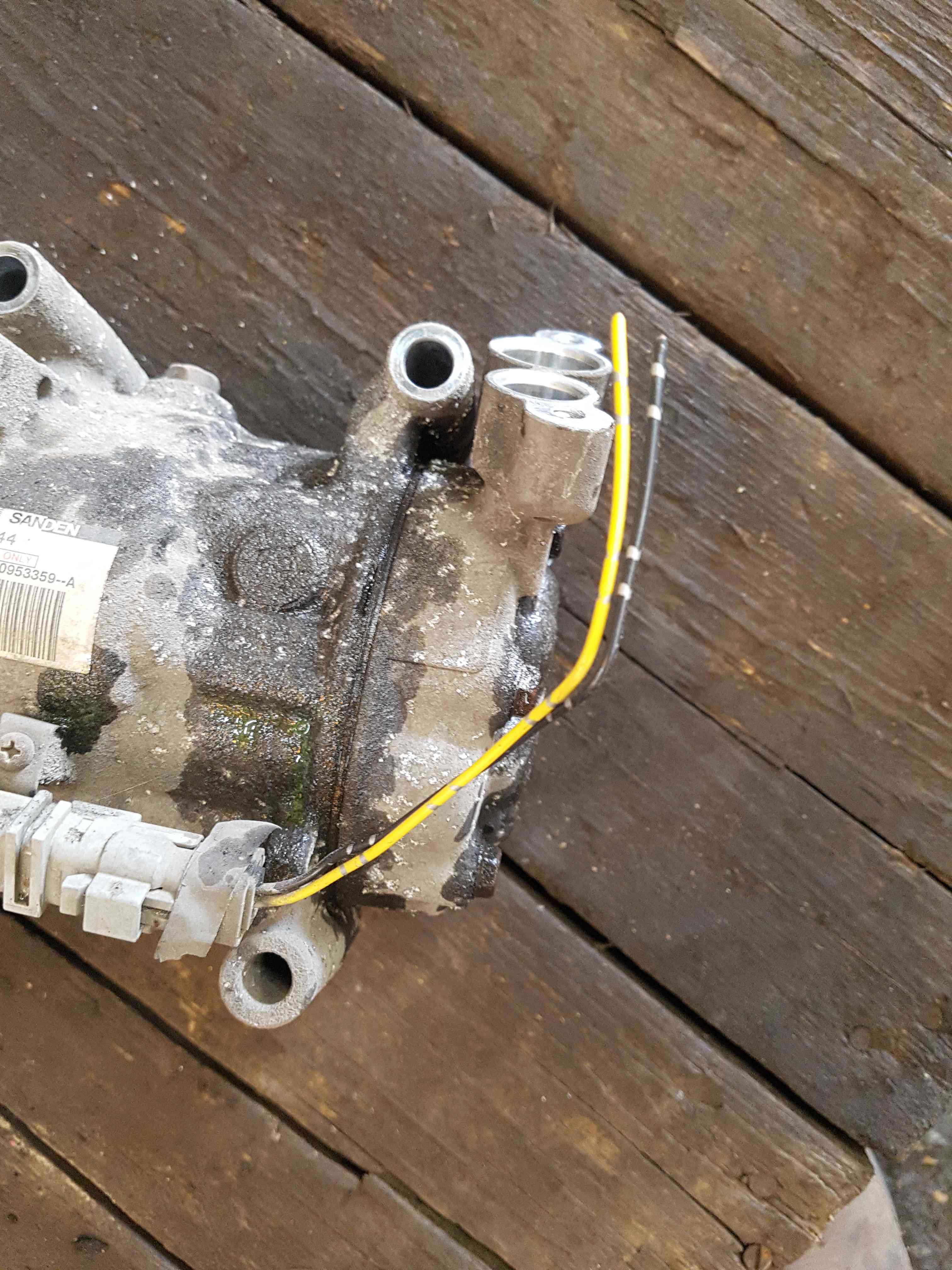 Thumb 4 Nissan Note E11 2005-2012 1.5 DCI Aircon Pump 8200953359