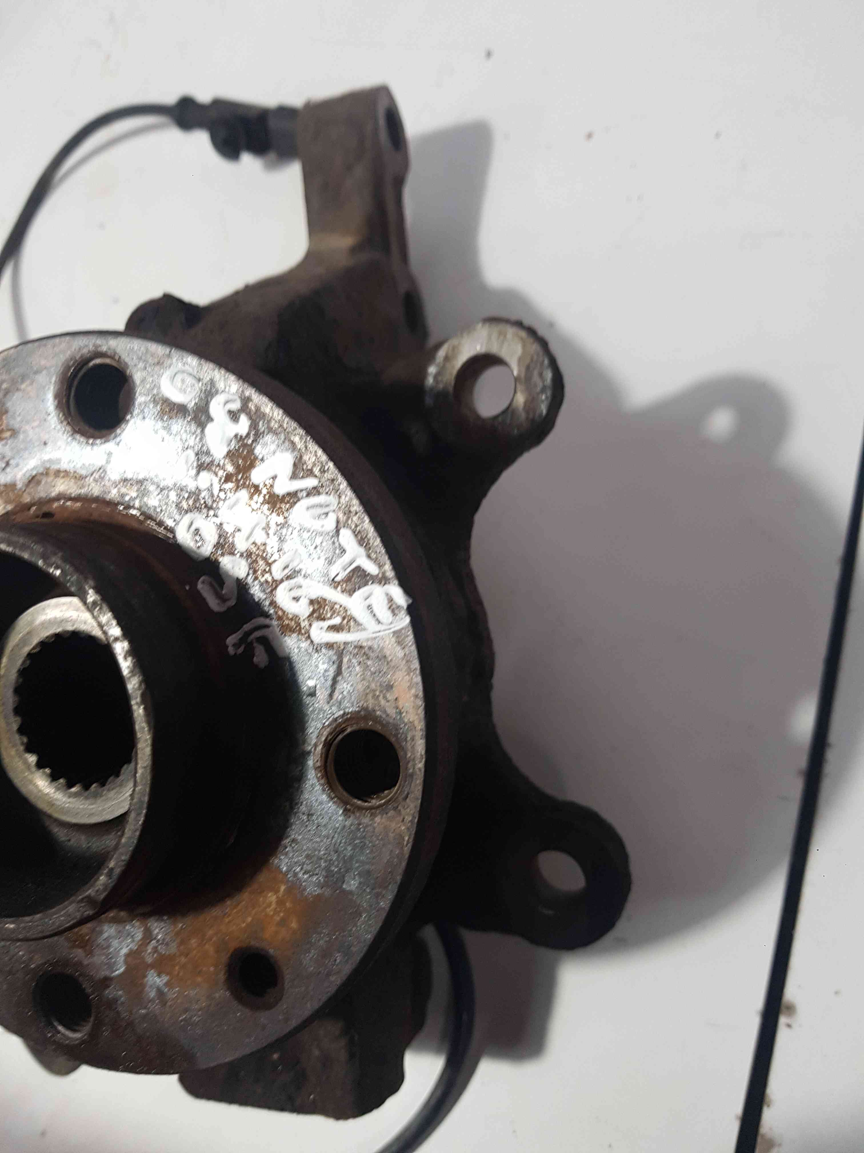 Thumb 3 Nissan Note E11 2005-2012 1.5 DCI Drivers OSF Front Wheel HUB Abs