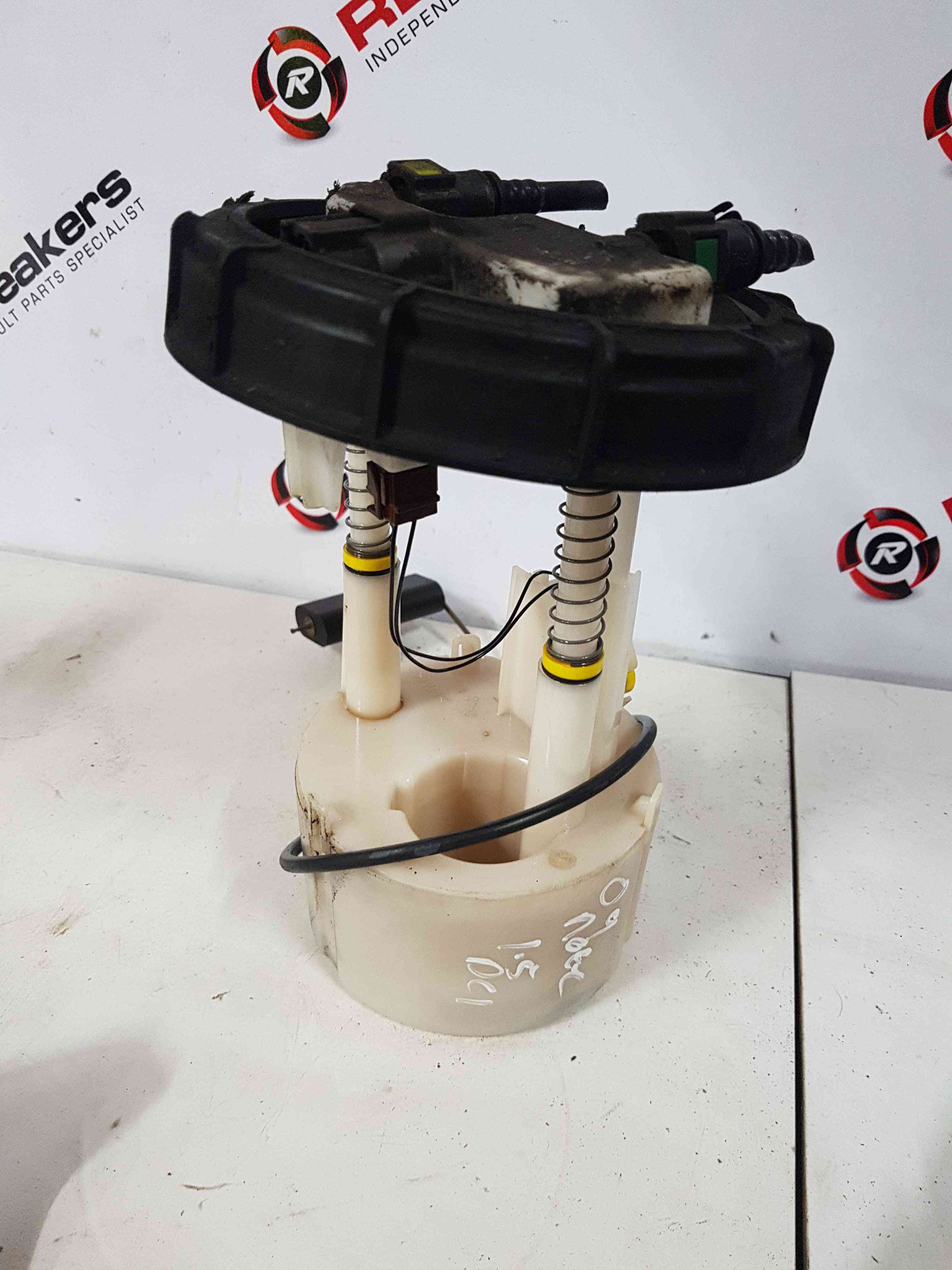 Thumb 2 Nissan Note E11 2005-2012 1.5 DCI Fuel Sender Unit K9k