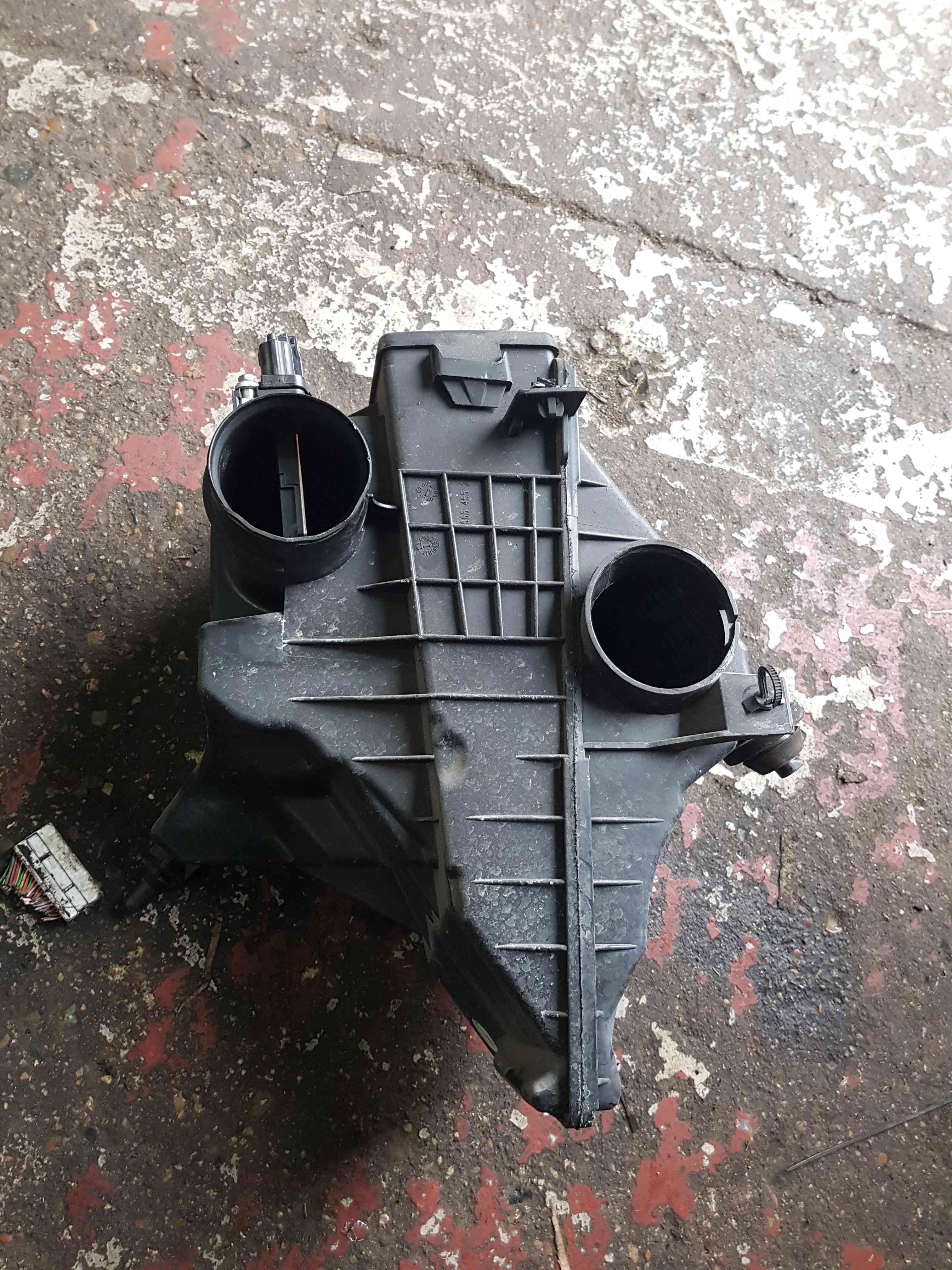 Thumb 7 Nissan Note E11 2005-2012 1.6 Petrol Airbox Filter Housing Hr16de Maf Sensor