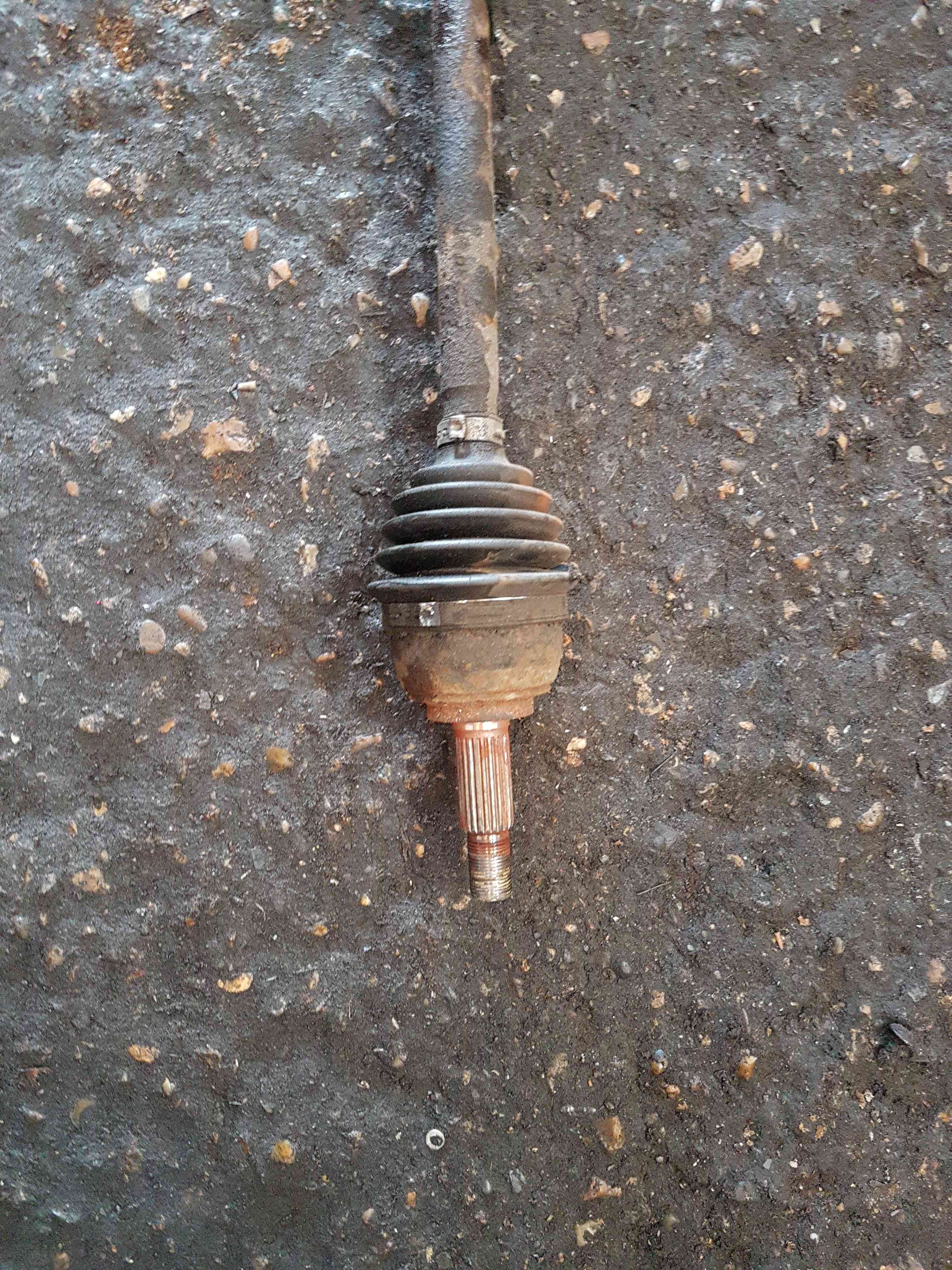 Thumb 2 Nissan Note E11 2005-2012 1.6 Petrol Drivers OSF Front Driveshaft Auto