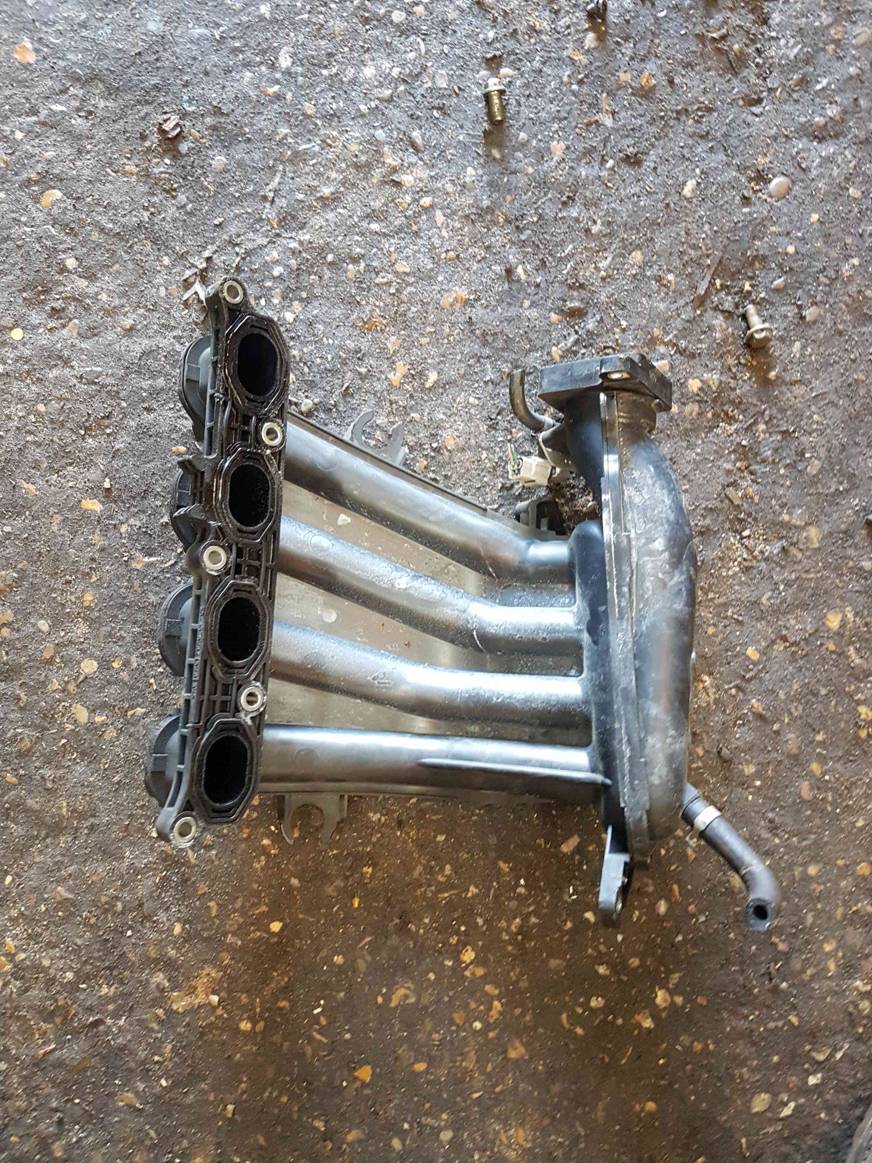 Thumb 5 Nissan Note E11 2005-2012 1.6 Petrol Inlet Manifold Mani Hr16de