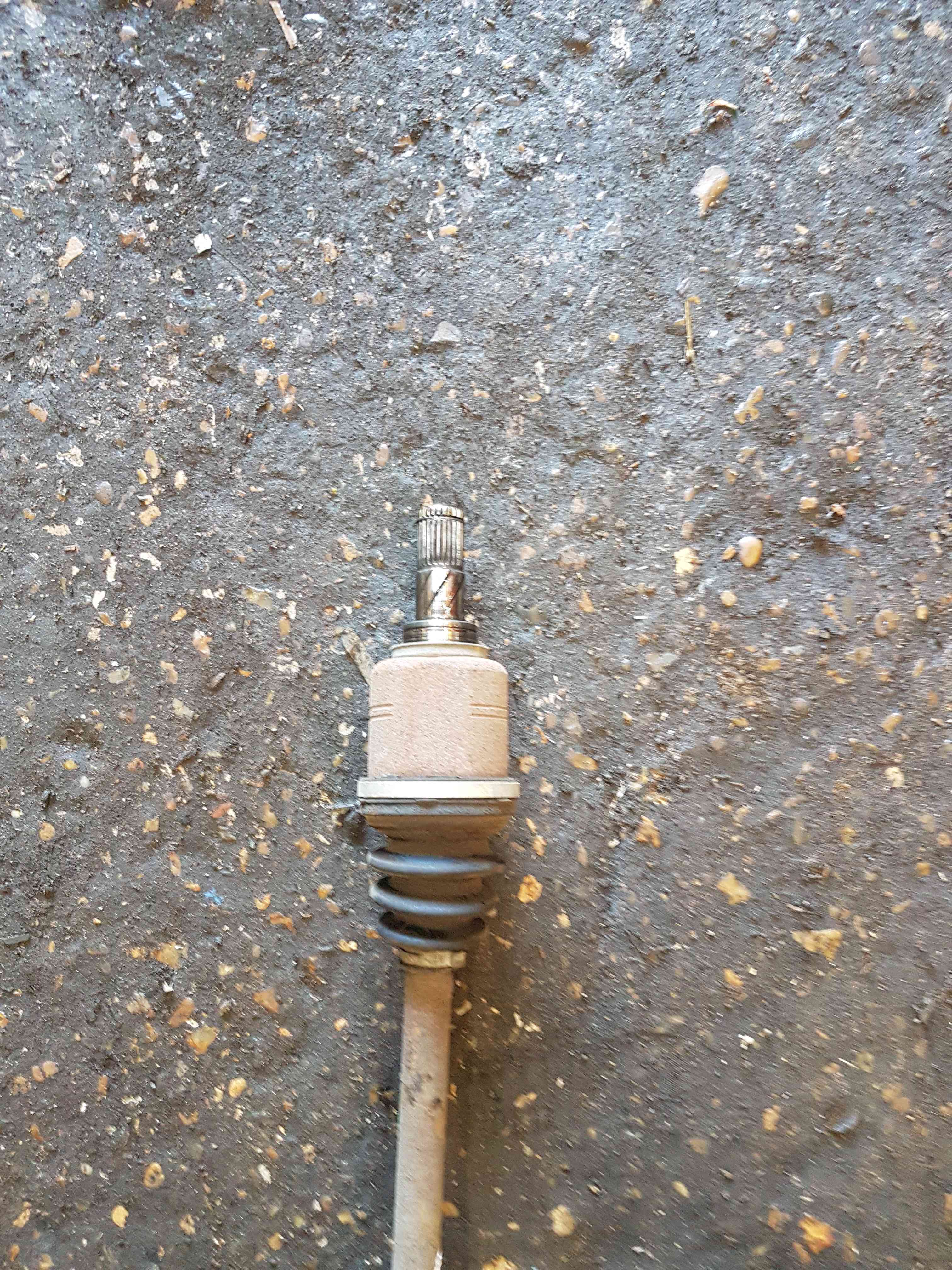 Thumb 3 Nissan Note E11 2005-2012 1.6 Petrol Passenger NSF Front Driveshaft Cr14de Auto