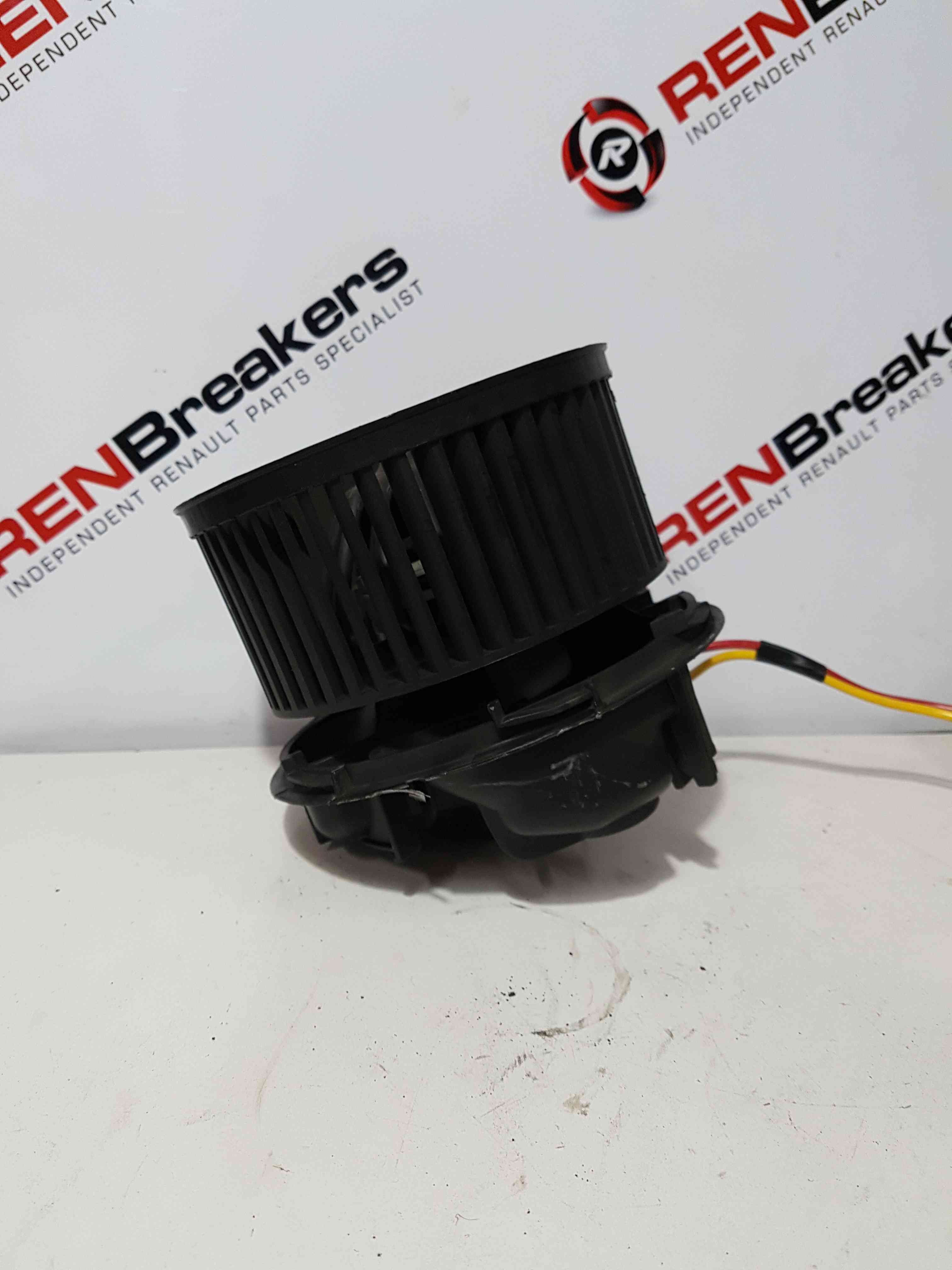 Thumb 3 Nissan Note E11 2005-2012 200 Heater Blower Motor FAN