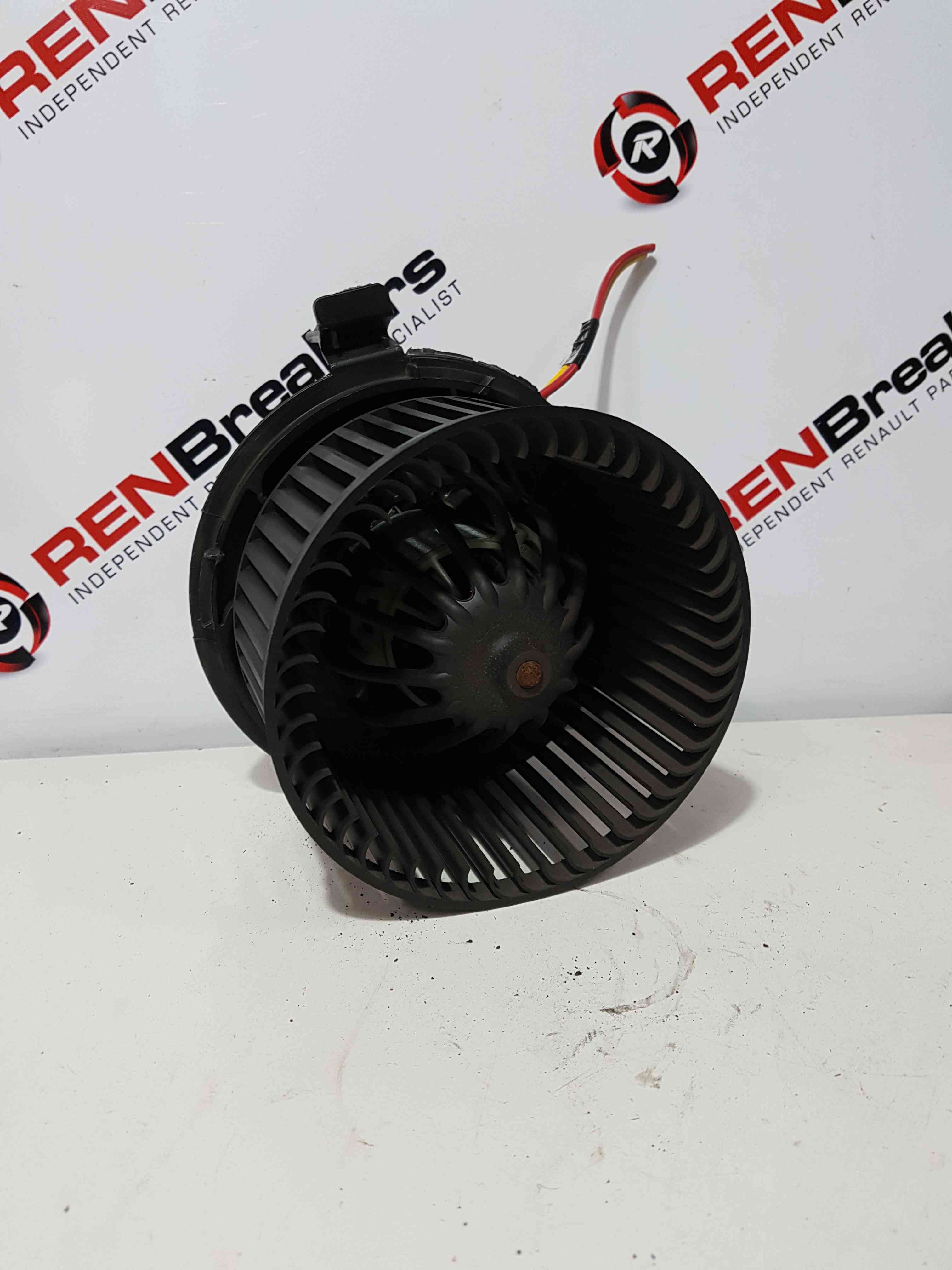 Thumb 7 Nissan Note E11 2005-2012 200 Heater Blower Motor FAN