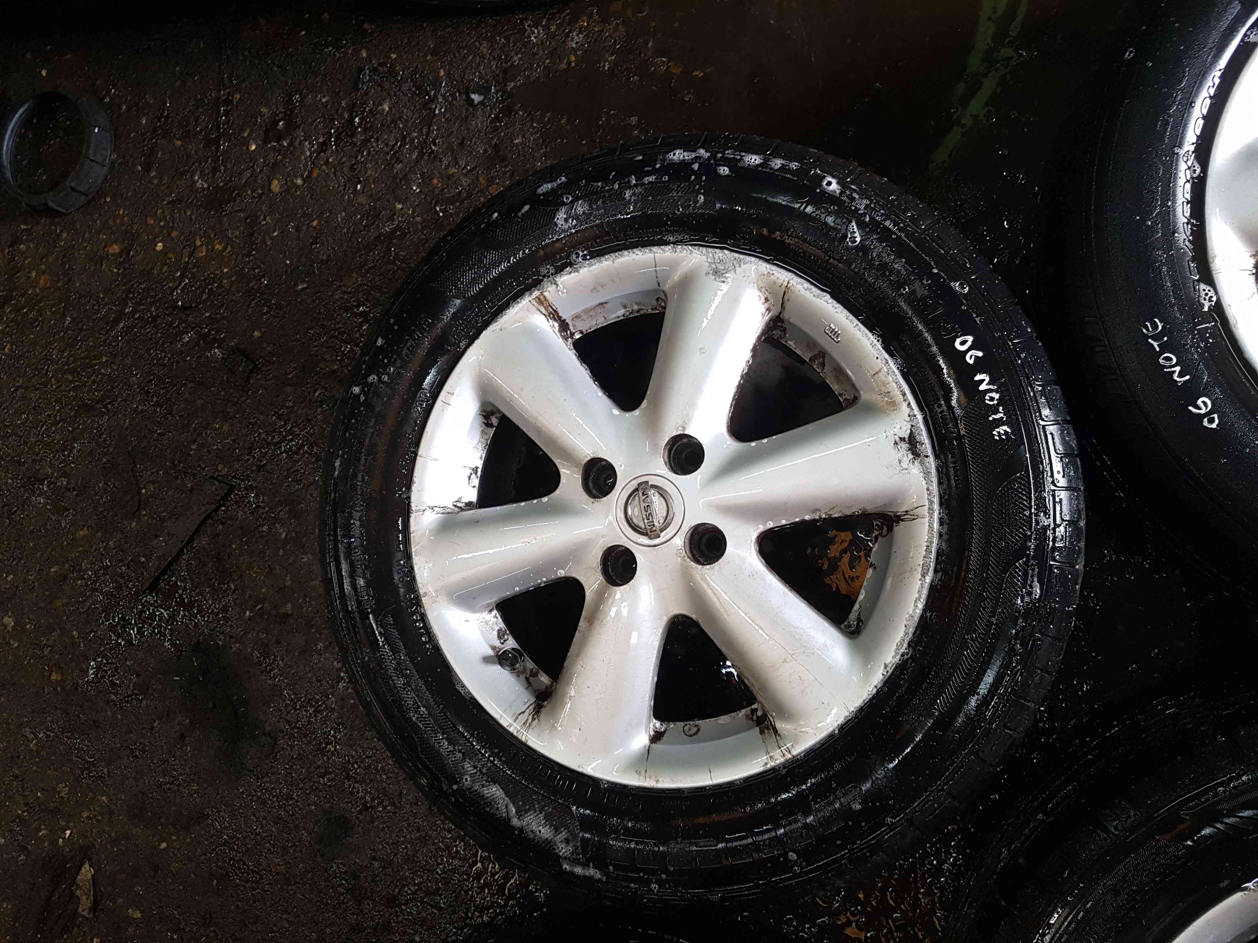 Thumb 6 Nissan Note E11 2005-2012 Alloy Wheels SET 15Inch + 3 Good Tyres 4/5