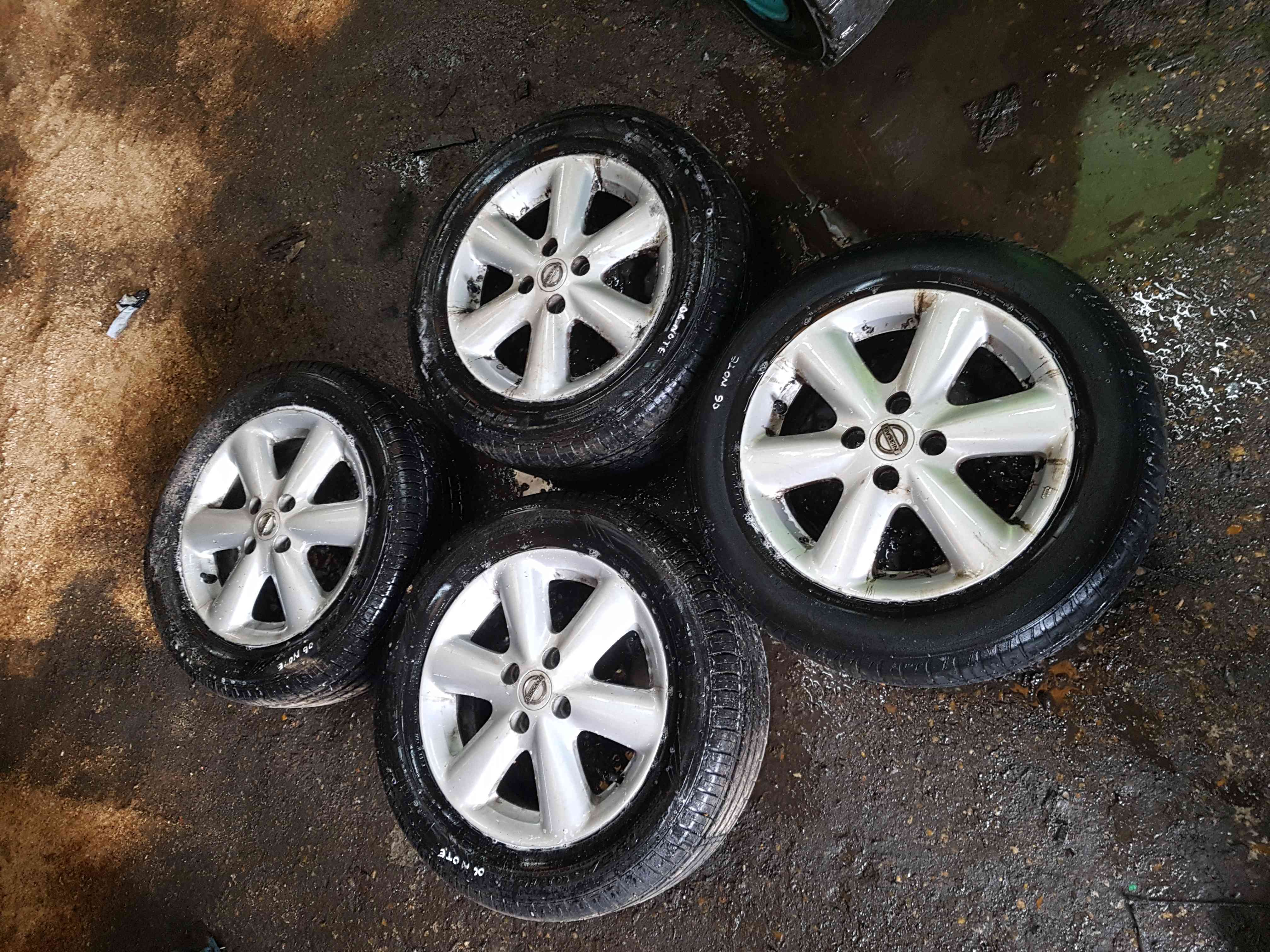 Thumb 8 Nissan Note E11 2005-2012 Alloy Wheels SET 15Inch + 3 Good Tyres 4/5