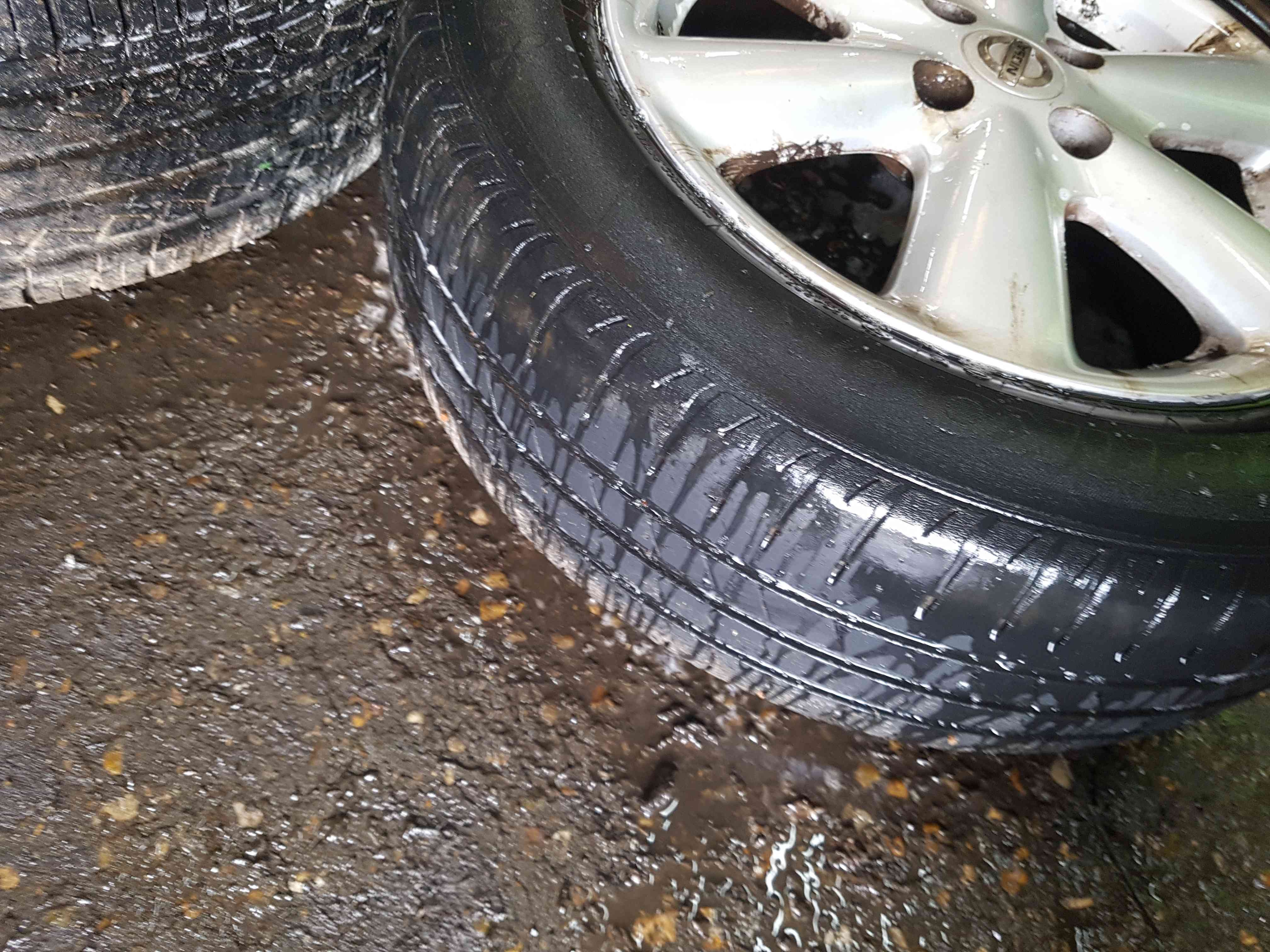 Thumb 9 Nissan Note E11 2005-2012 Alloy Wheels SET 15Inch + 3 Good Tyres 4/5