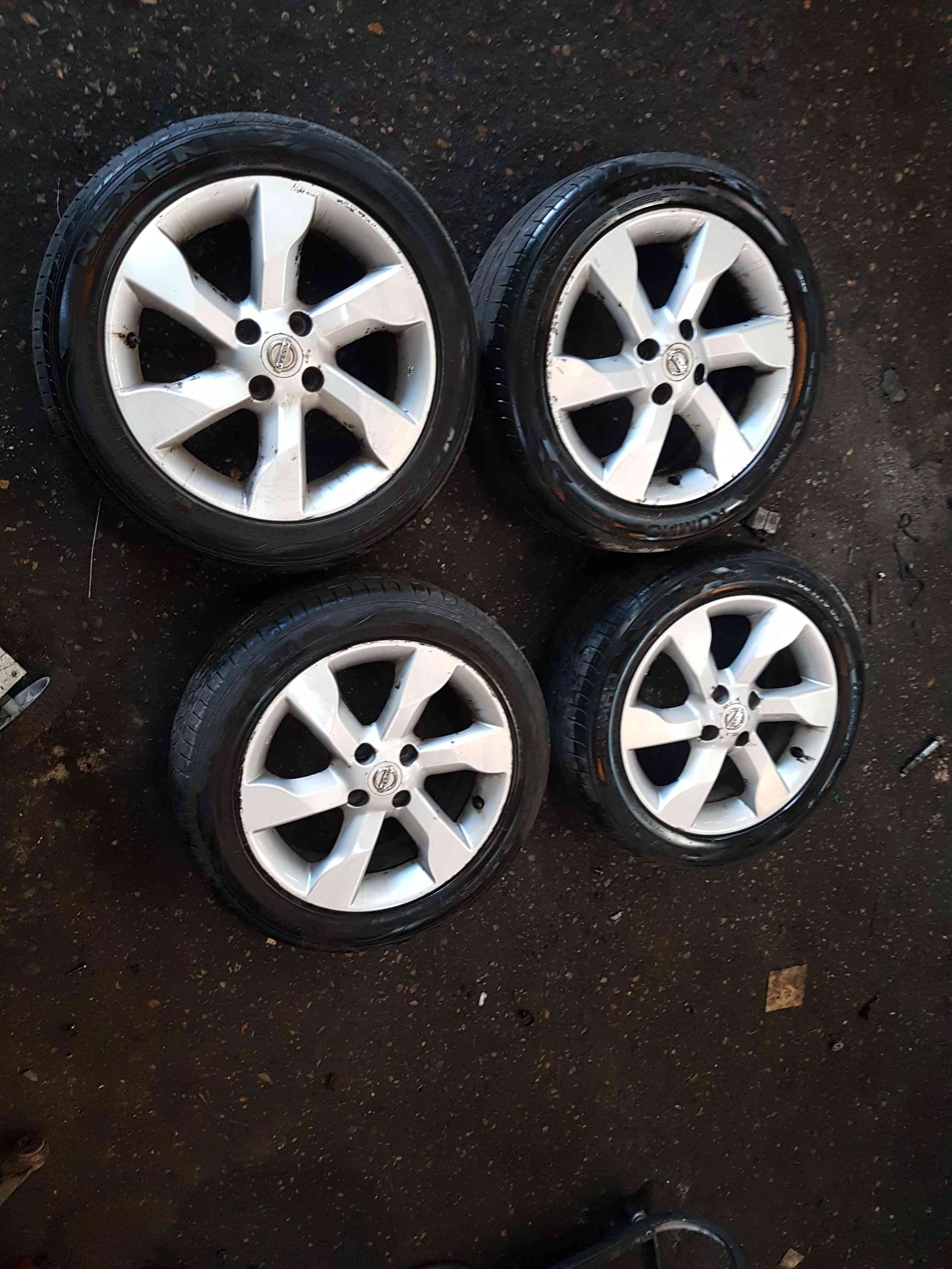Thumb 2 Nissan Note E11 2005-2012 Alloy Wheels SET 195 55 16Inch Tyres 3/5