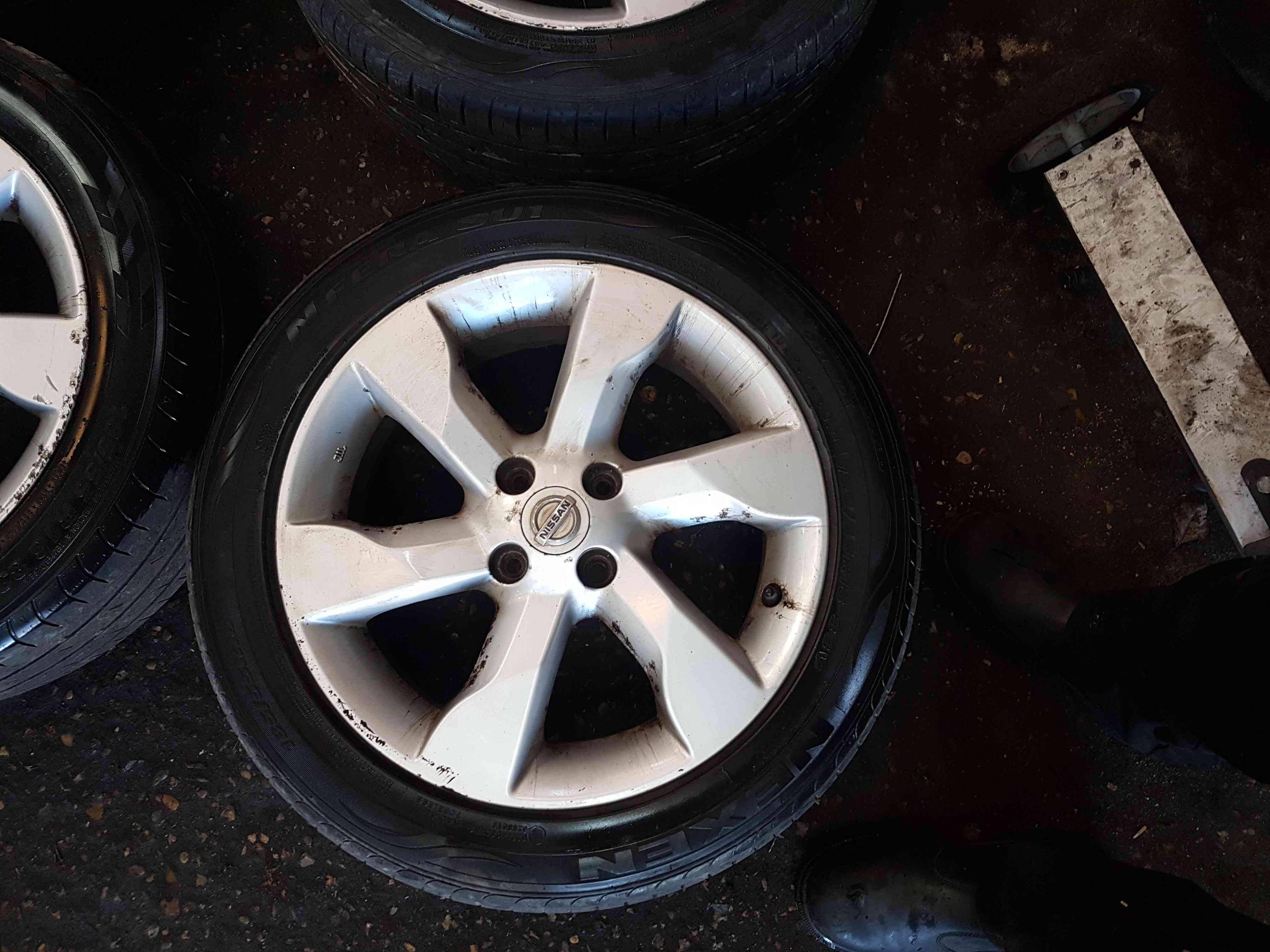 Thumb 4 Nissan Note E11 2005-2012 Alloy Wheels SET 195 55 16Inch Tyres 3/5