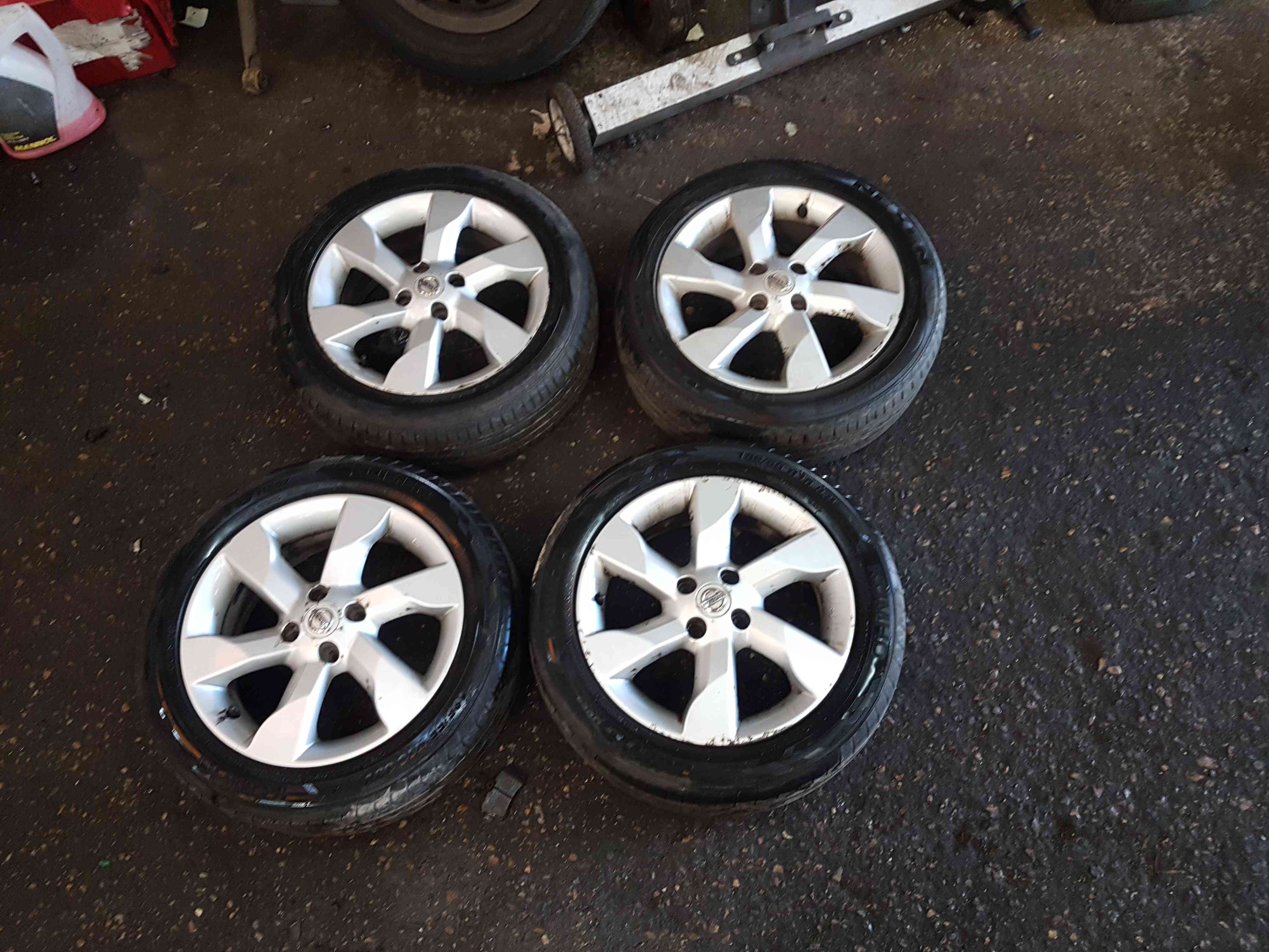 Thumb 9 Nissan Note E11 2005-2012 Alloy Wheels SET 195 55 16Inch Tyres 3/5