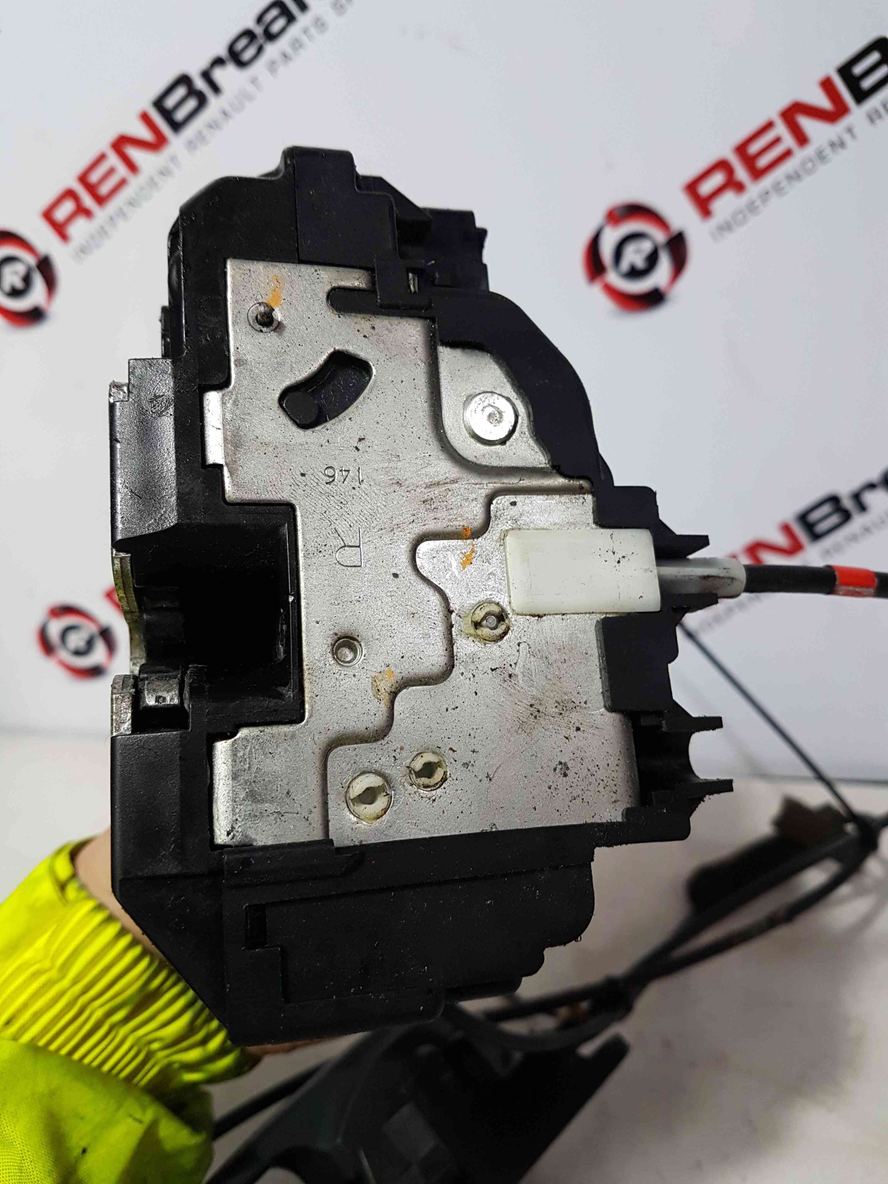 Thumb 7 Nissan Note E11 2005-2012 Drive OSF Front Door Lock Mechanism 