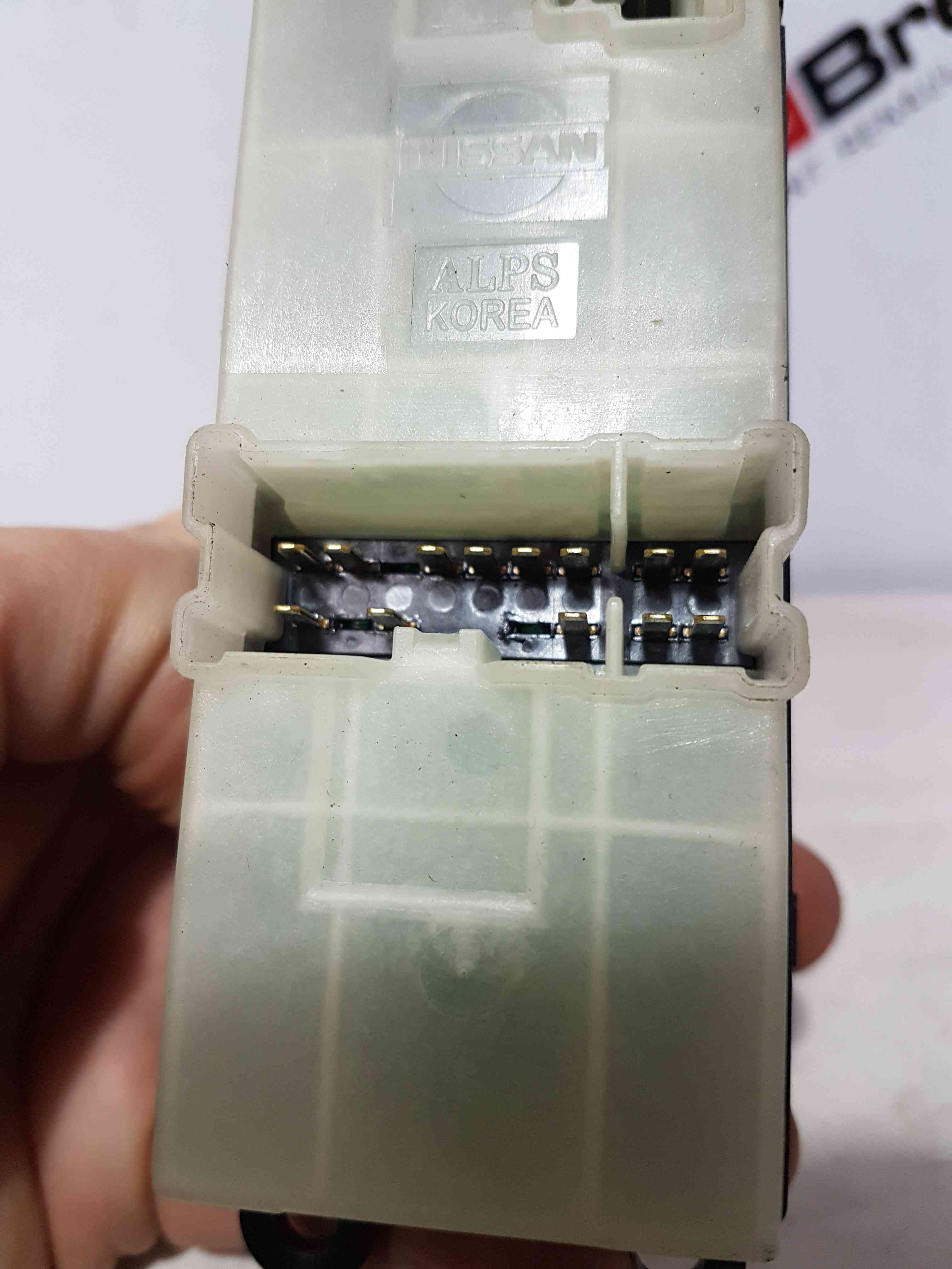 Thumb 5 Nissan Note E11 2005-2012 Drive OSF Window Switch + Panel 254019U00a