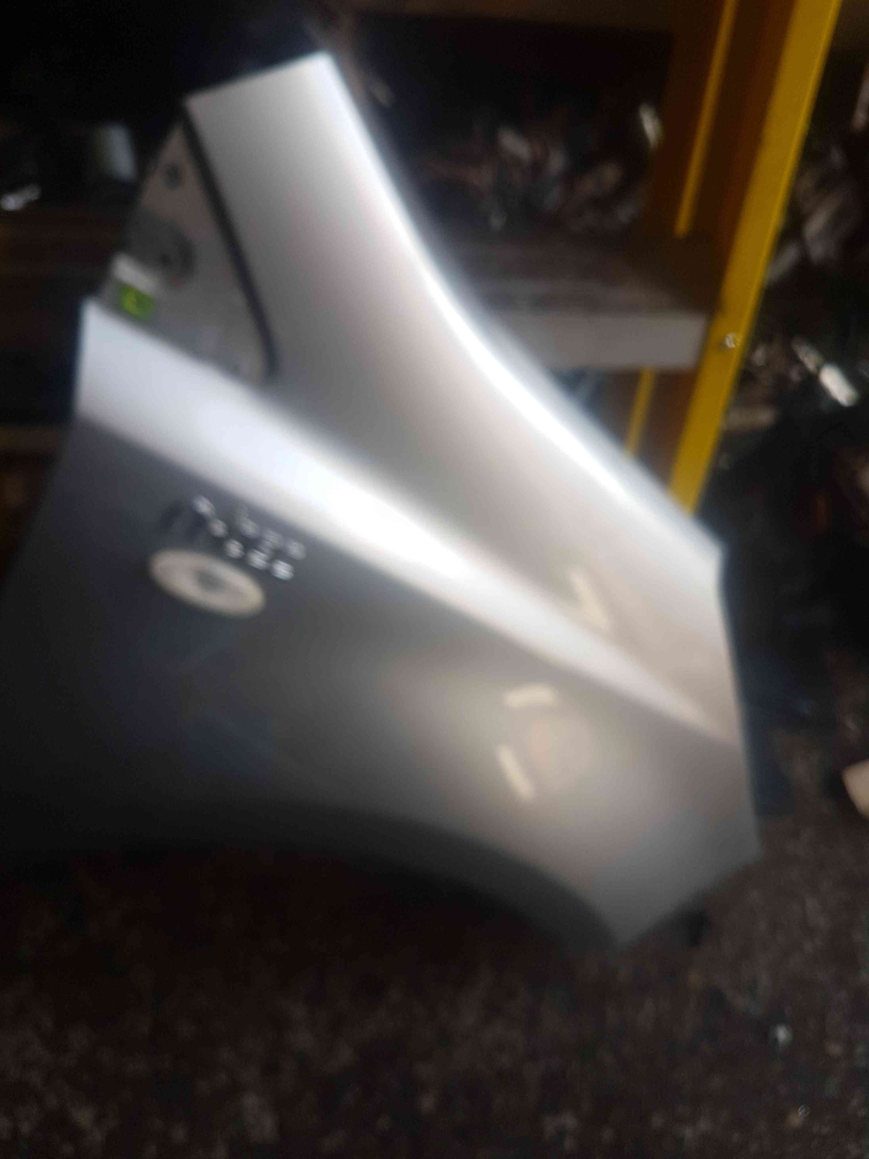 Thumb 4 Nissan Note E11 2005-2012 Driver Os OSF Wing KYO Silver Metallic