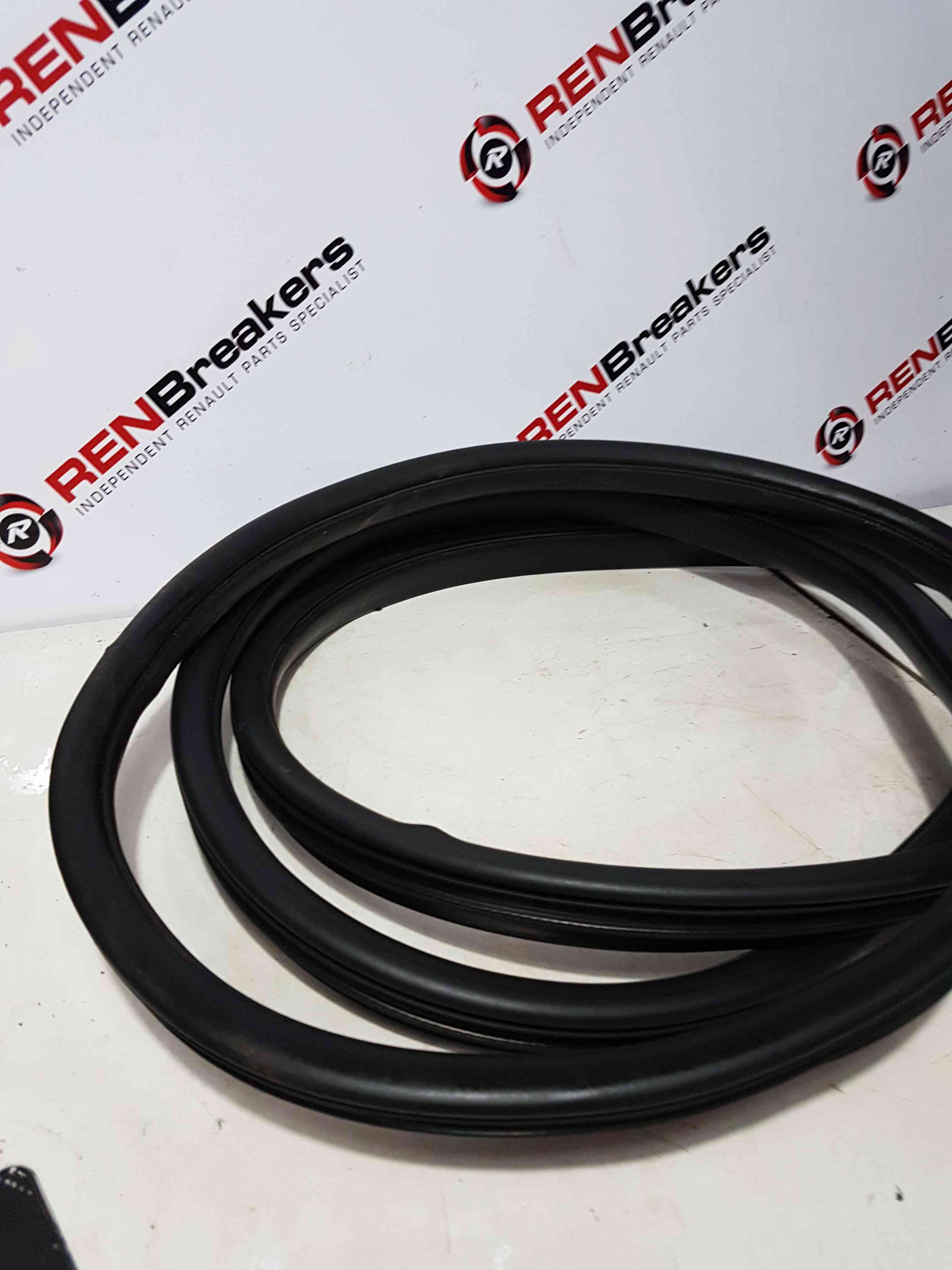 Thumb 5 Nissan Note E11 2005-2012 Drivers OSF Front Door Rubber Seal