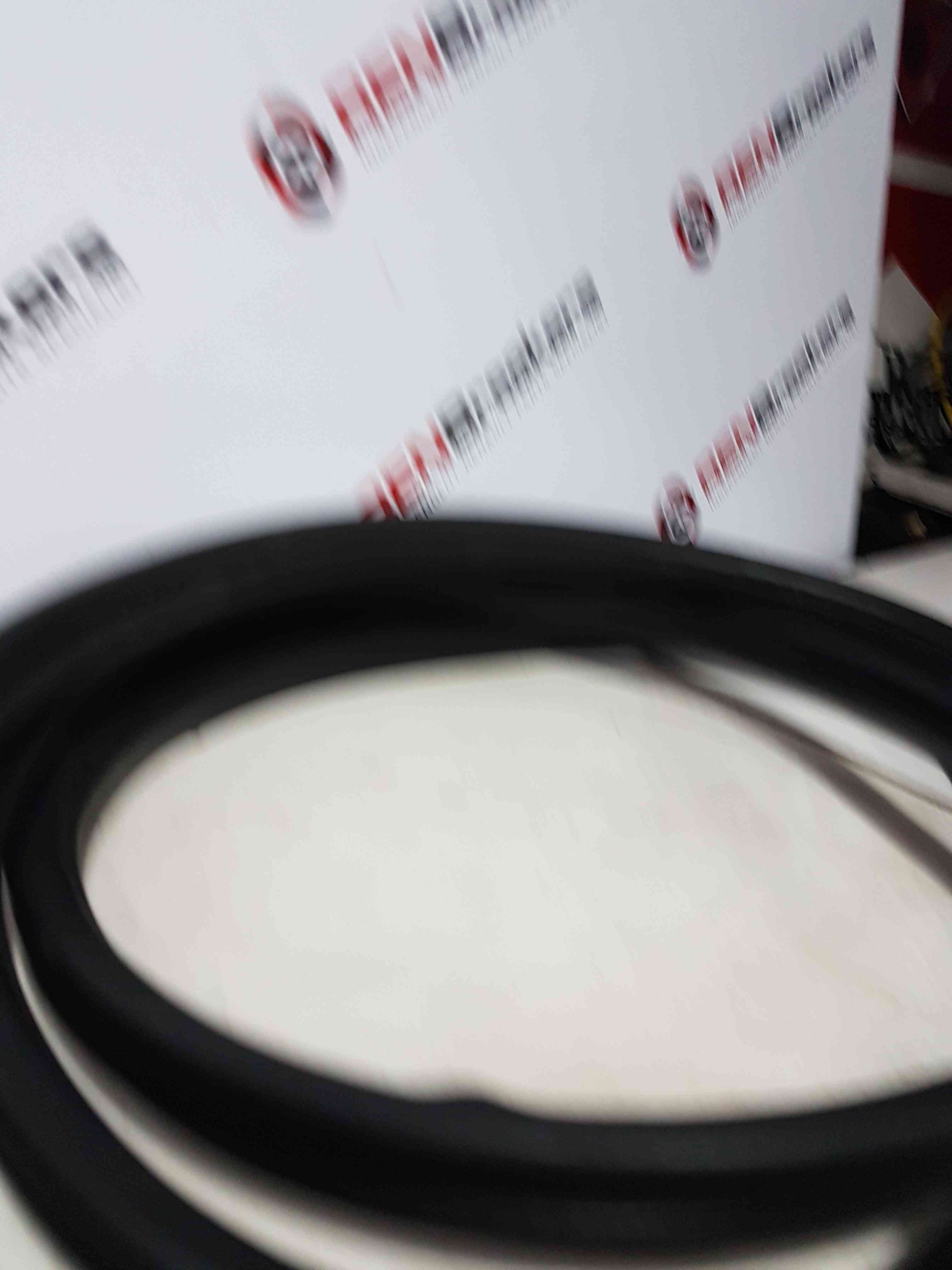 Thumb 7 Nissan Note E11 2005-2012 Drivers OSF Front Door Rubber Seal