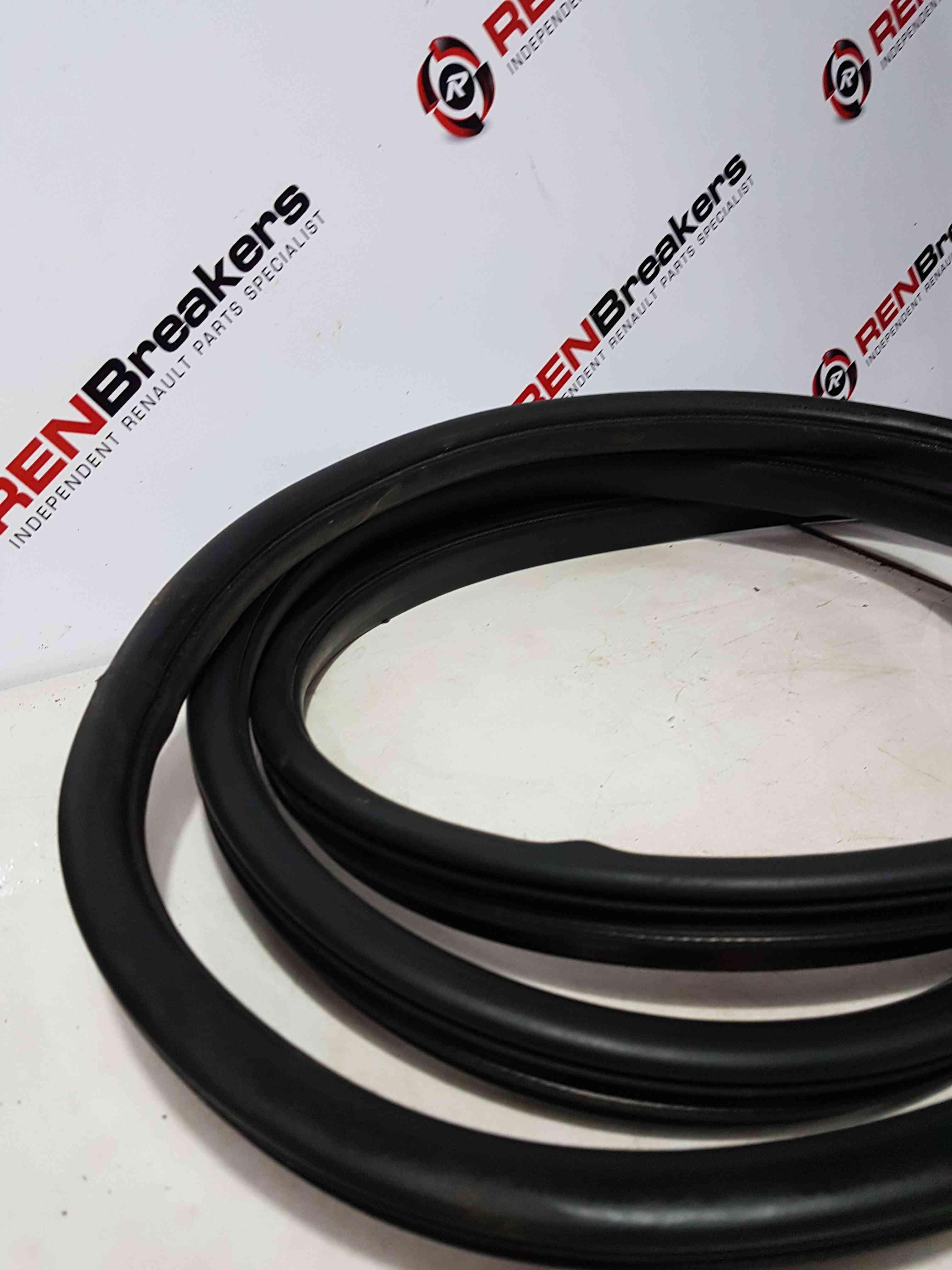 Thumb 8 Nissan Note E11 2005-2012 Drivers OSF Front Door Rubber Seal