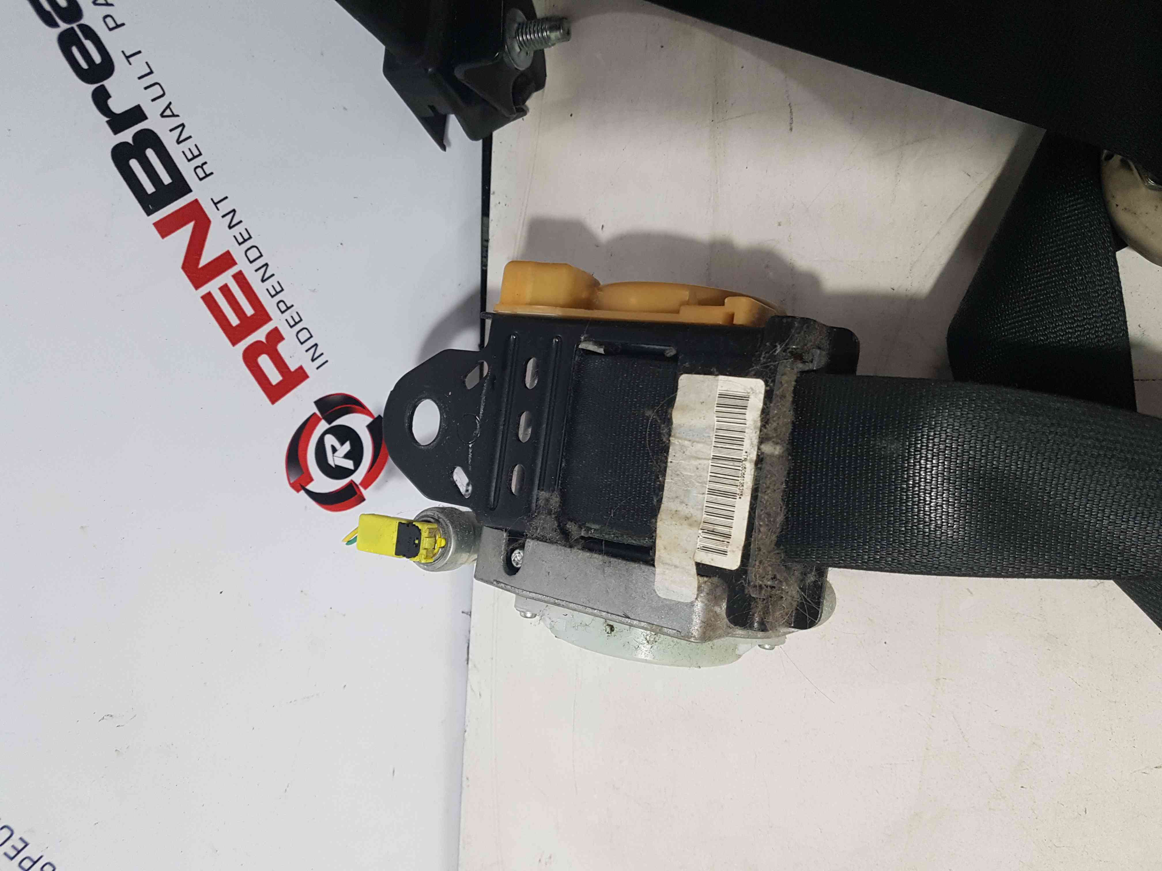 Thumb 3 Nissan Note E11 2005-2012 Drivers OSF Front Seat Belt 5Dr PRE Teensioner