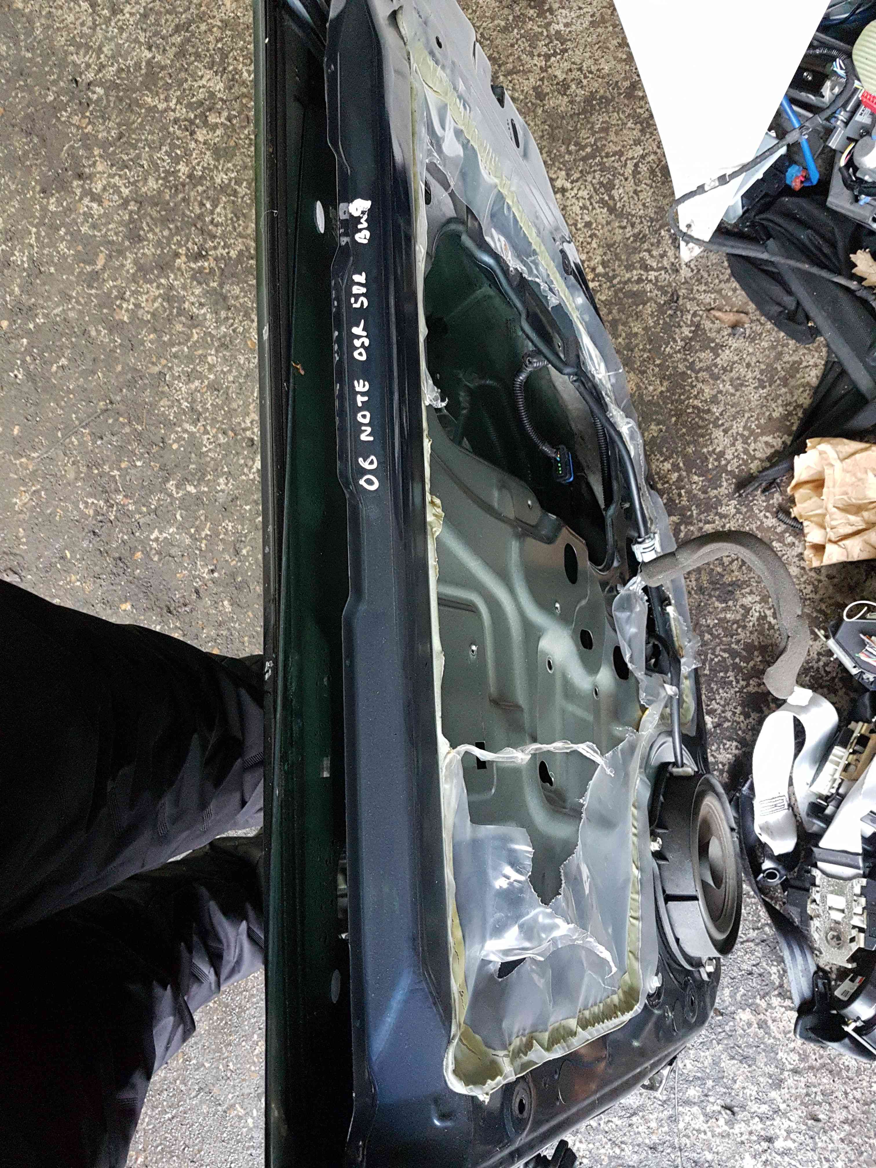 Thumb 5 Nissan Note E11 2005-2012 Drivers OSR Rear Door BW9 Dark Blue 