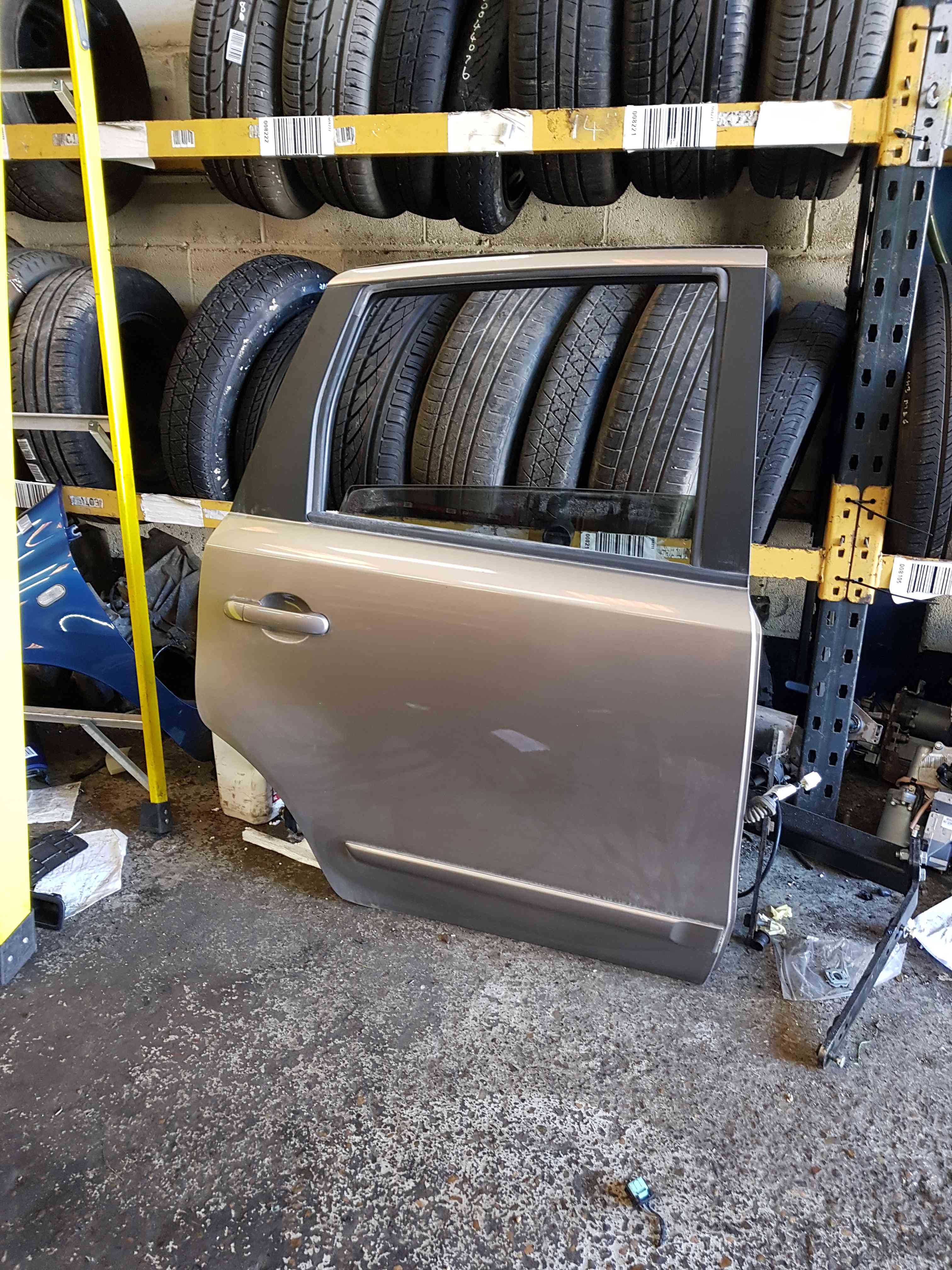 Thumb 3 Nissan Note E11 2005-2012 Drivers OSR Rear Door Beige C30 5Dr