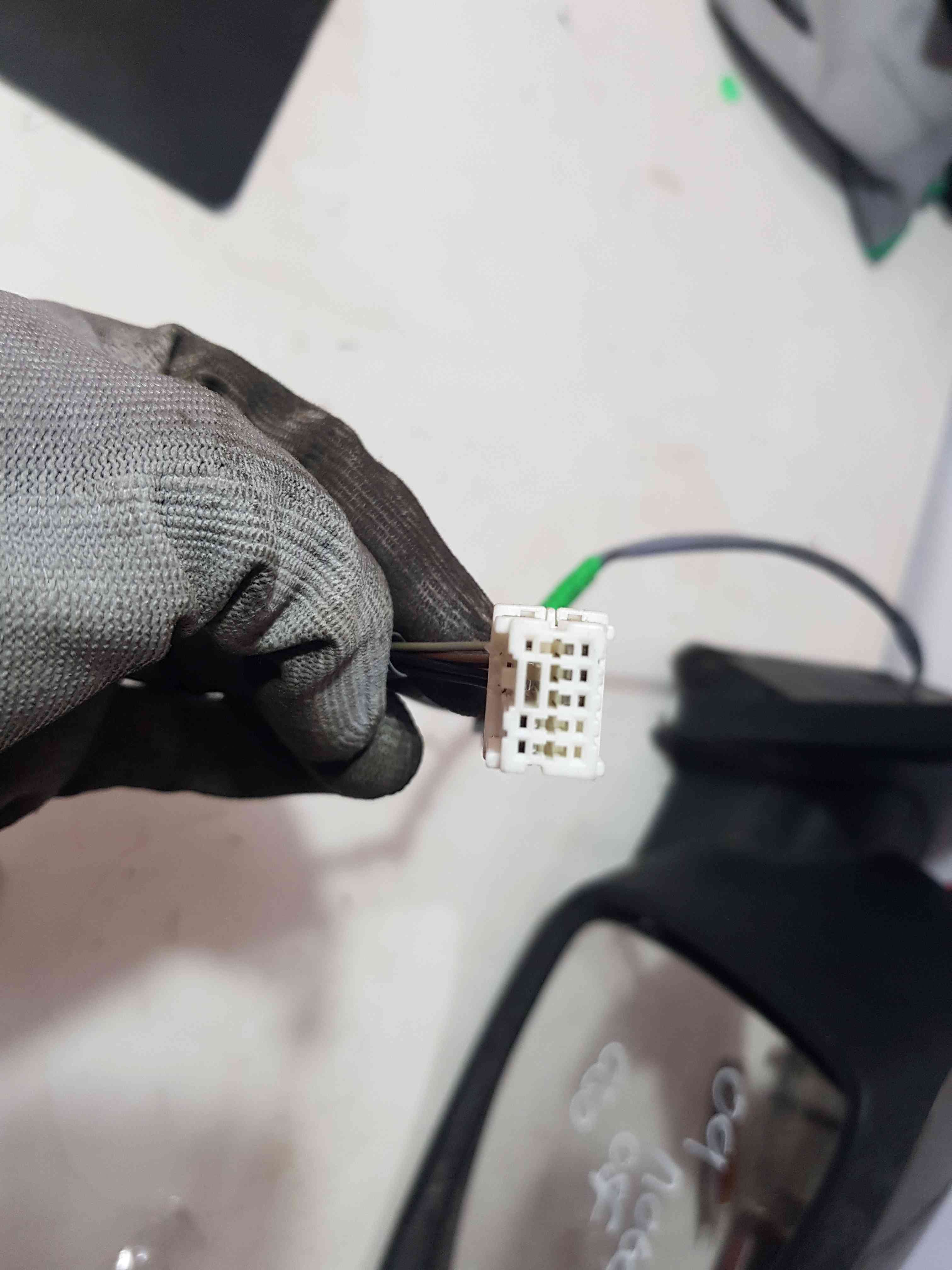 Thumb 4 Nissan Note E11 2005-2012 Drivers Os Wing Mirror Beige C30