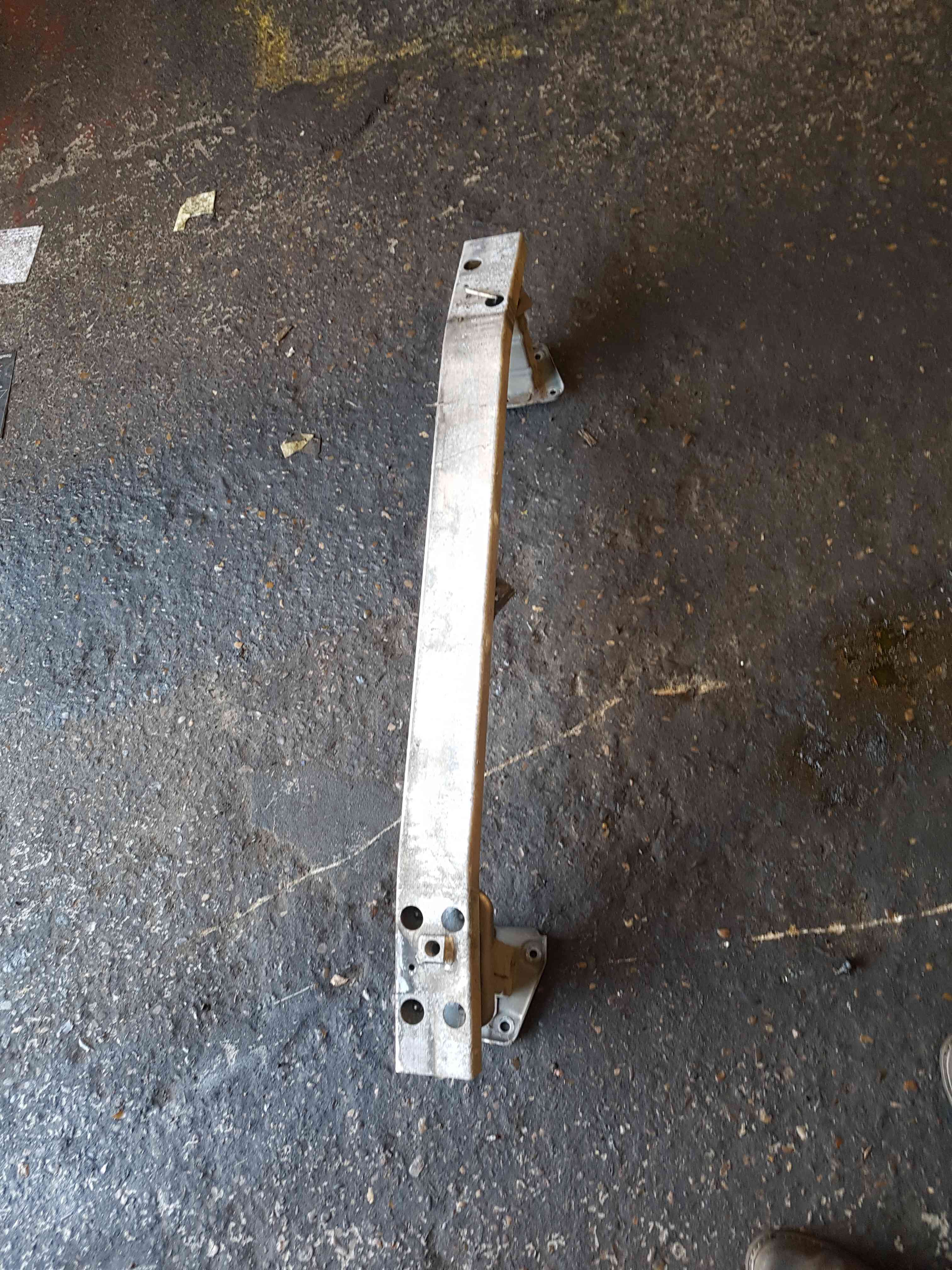 Thumb 2 Nissan Note E11 2005-2012 Front Crash BAR