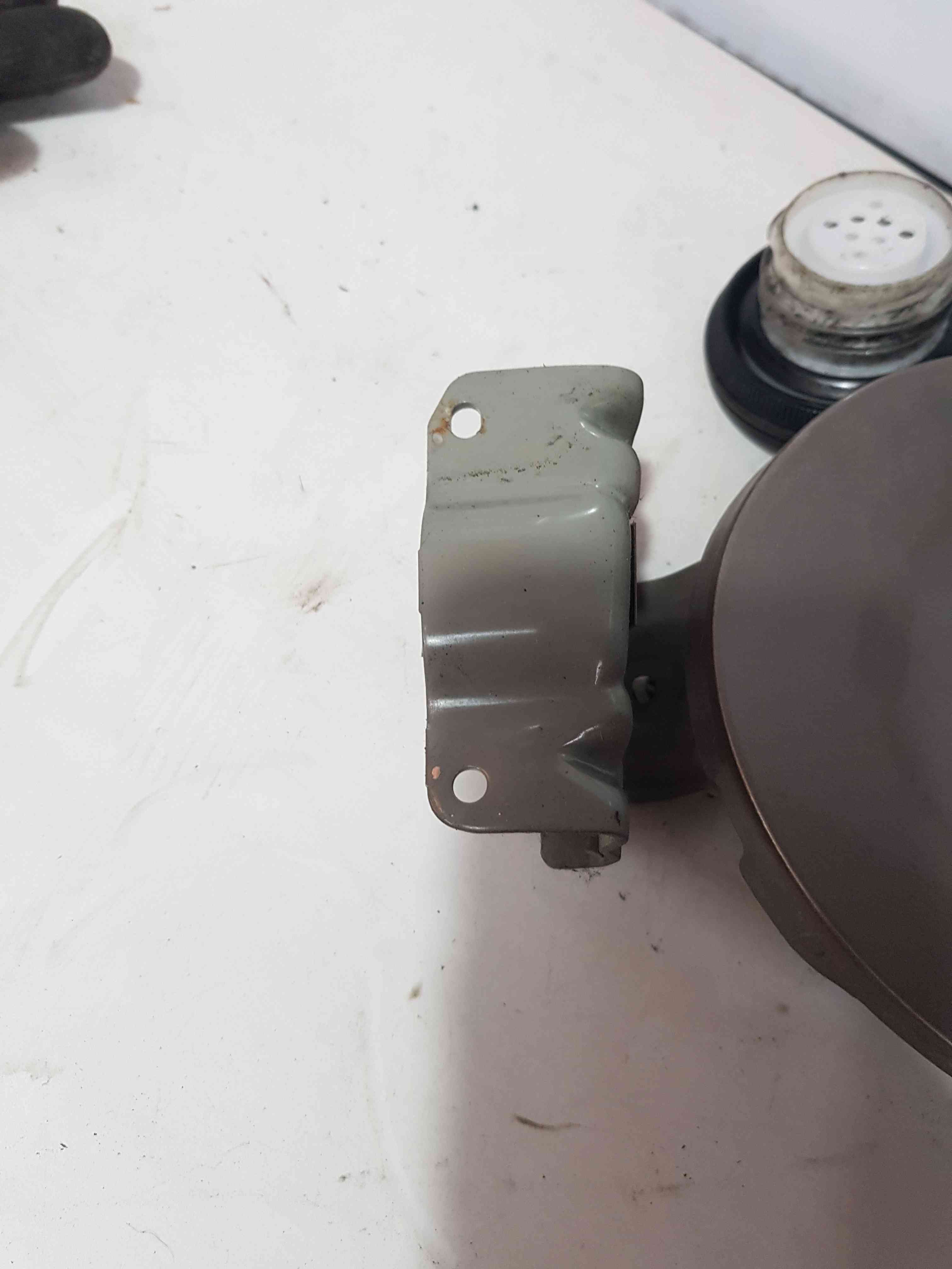 Thumb 2 Nissan Note E11 2005-2012 Fuel Flap Cover Beige C30