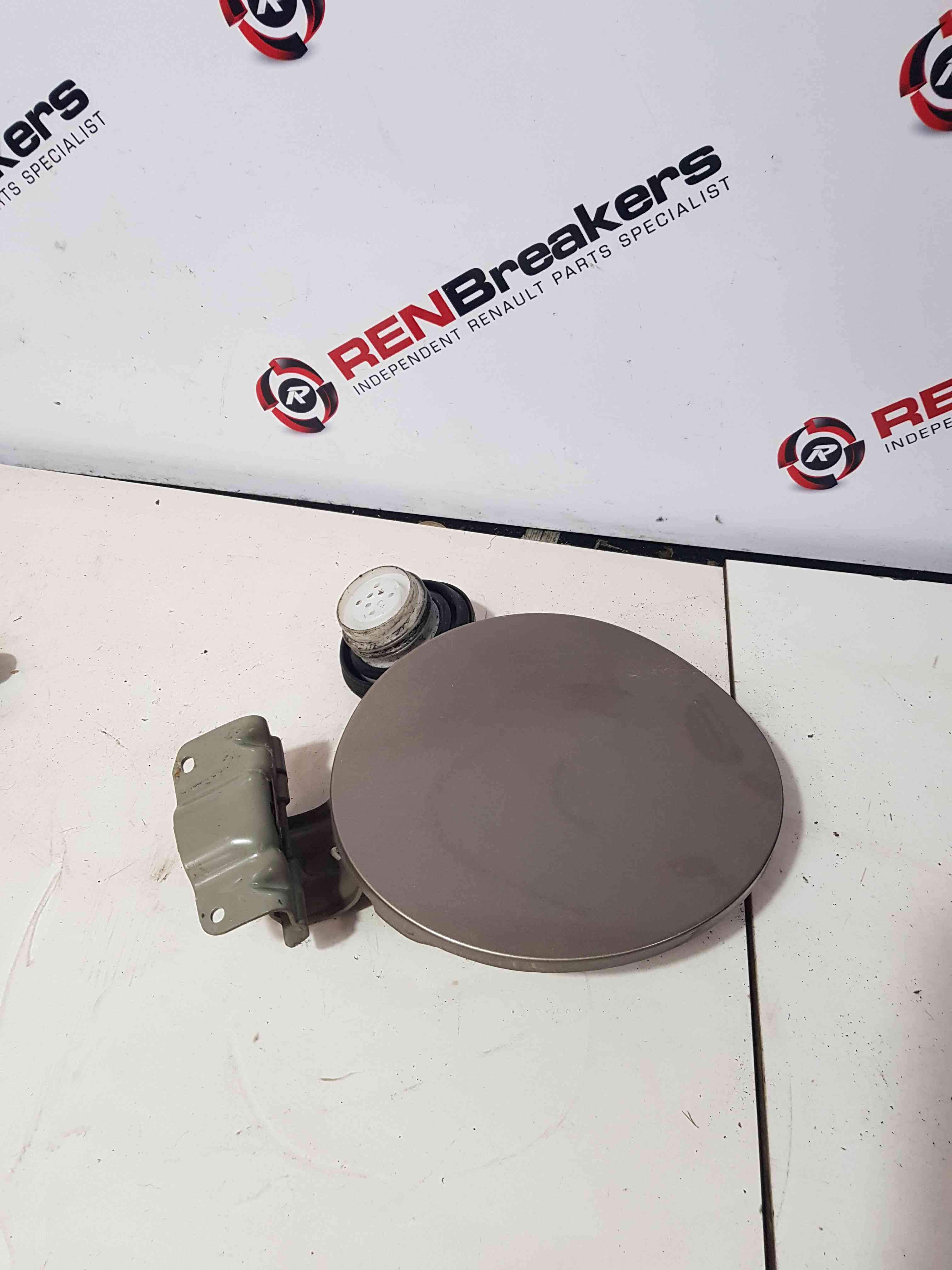 Thumb 5 Nissan Note E11 2005-2012 Fuel Flap Cover Beige C30