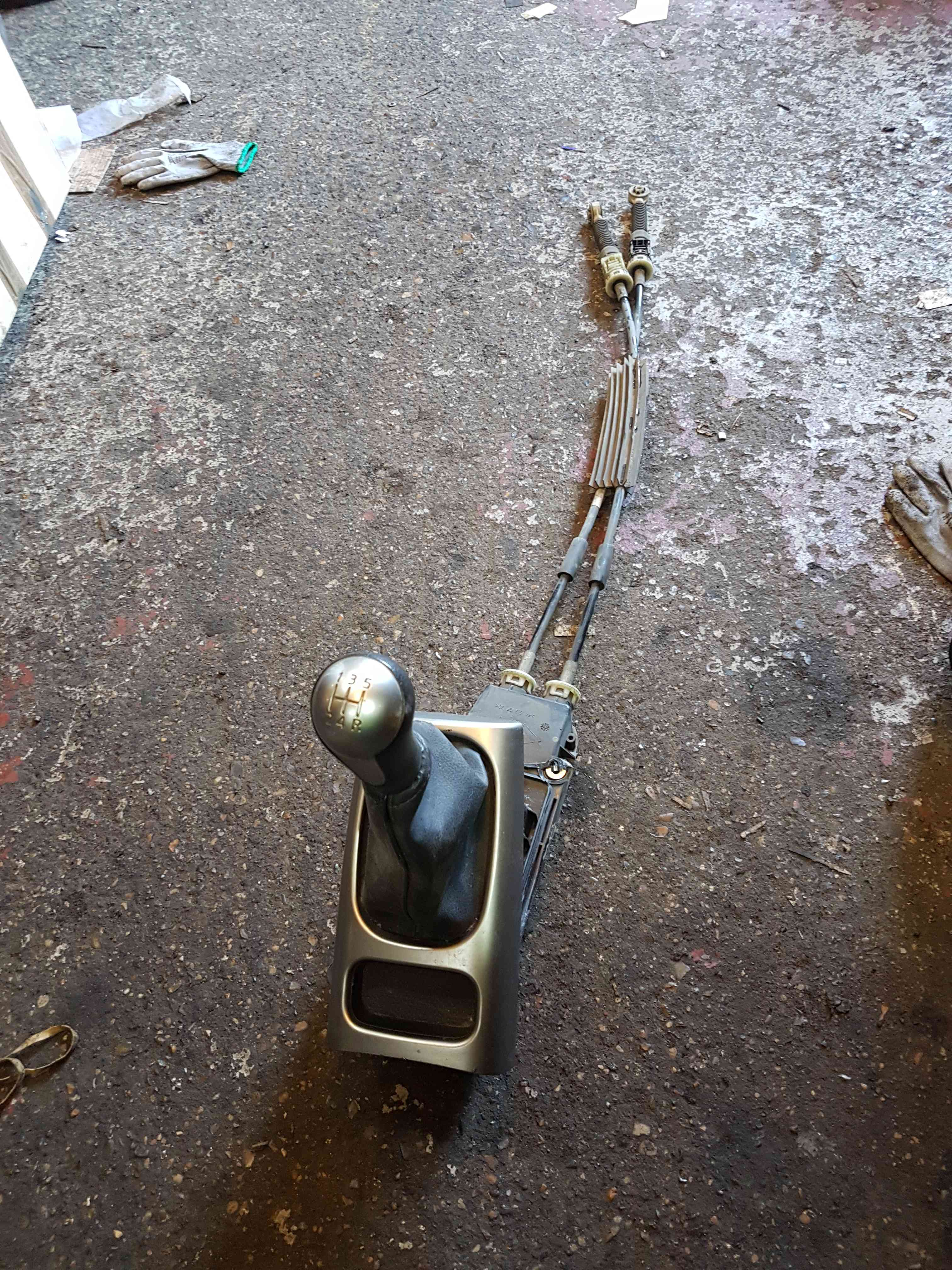 Thumb 3 Nissan Note E11 2005-2012 Gear Linkage Selector 5 Speed 34108Bc00a