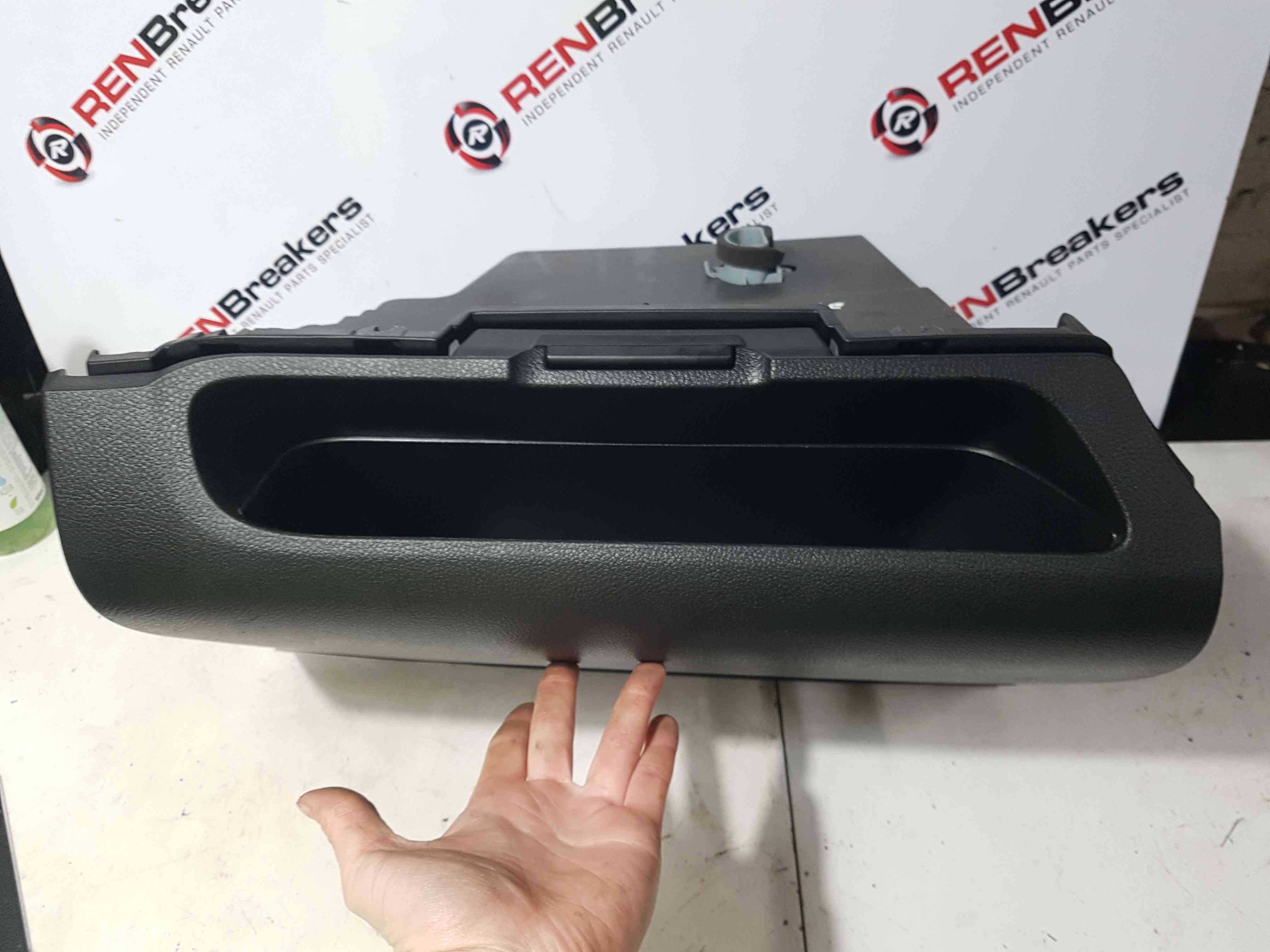 Thumb 6 Nissan Note E11 2005-2012 Glove BOX Compartment Cool BOX 685209U000