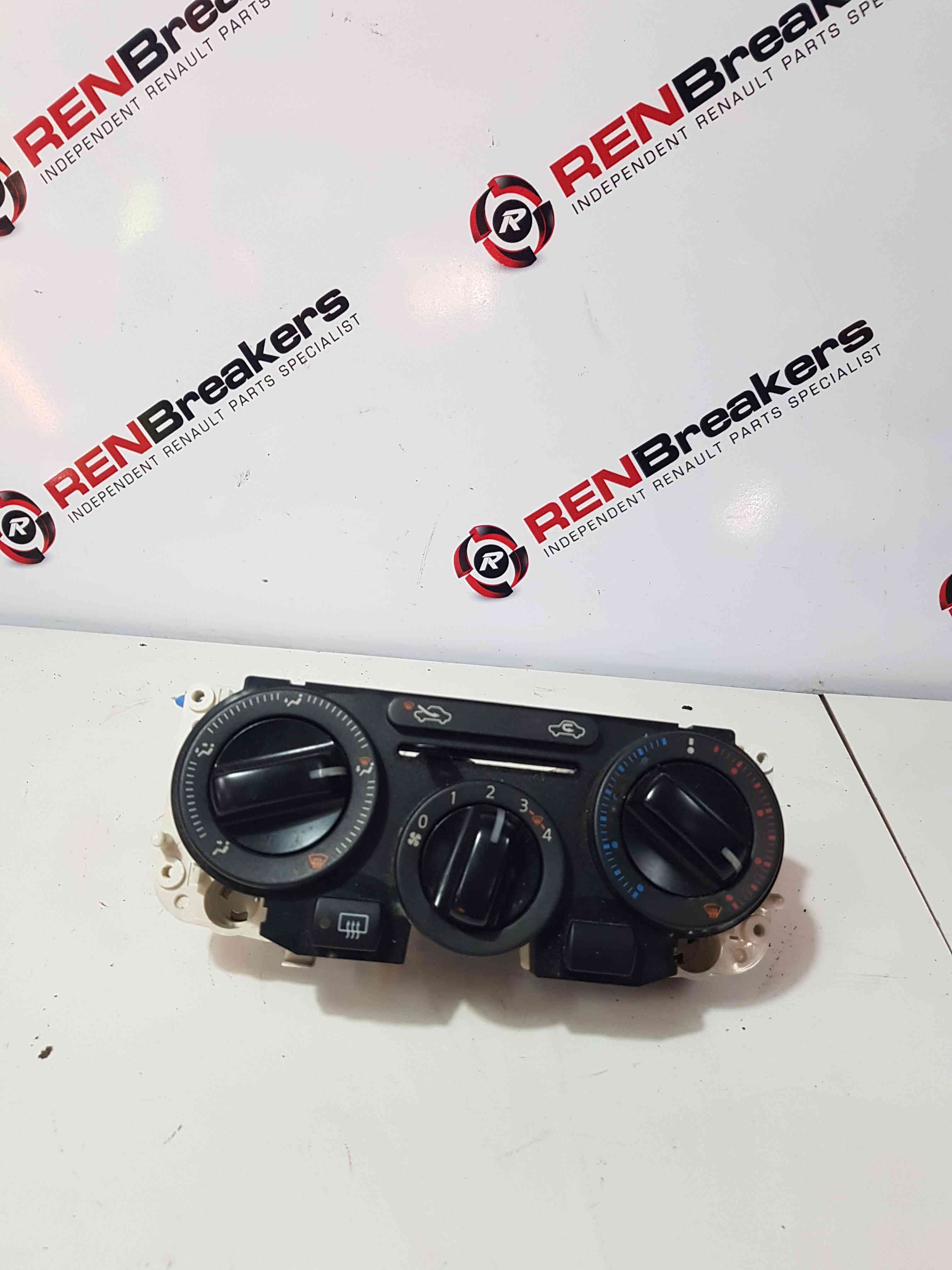 Thumb 6 Nissan Note E11 2005-2012 Heater Controls Dials NON Ac