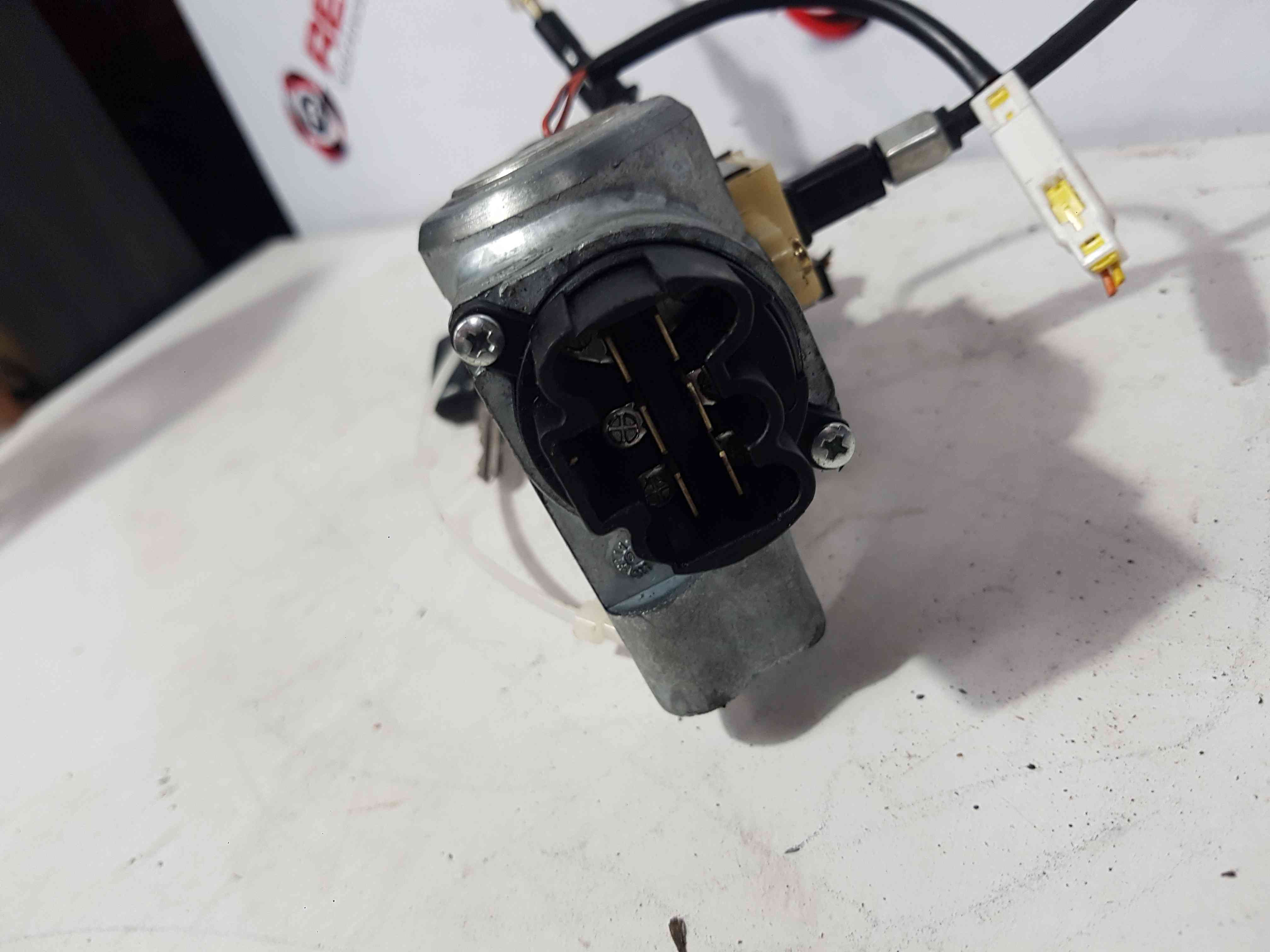 Thumb 5 Nissan Note E11 2005-2012 Ignition Barrel + 2 Keys Automatic Auto 28590AX600