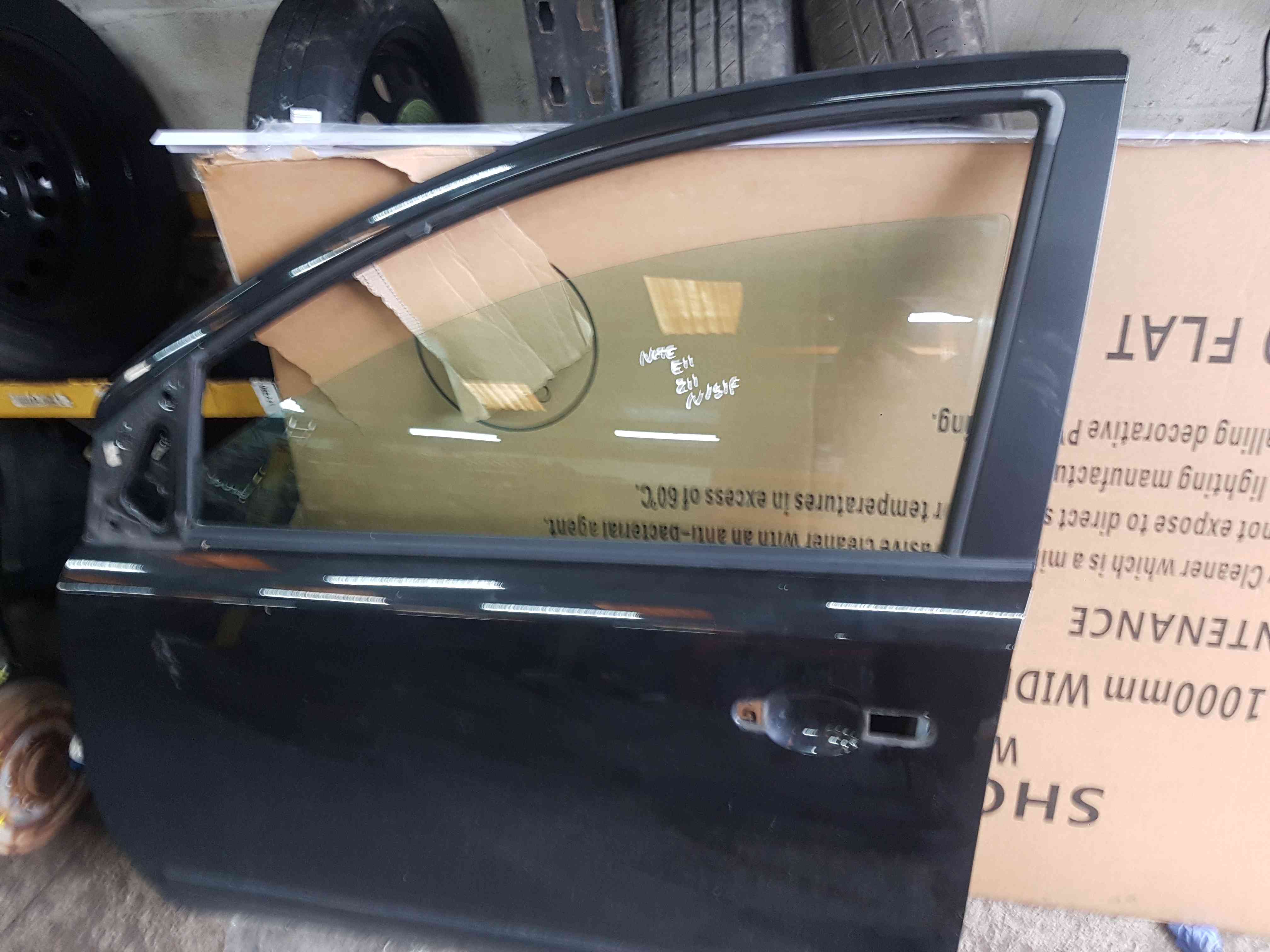 Thumb 5 Nissan Note E11 2005-2012 Passenger NSF Door Blackk11