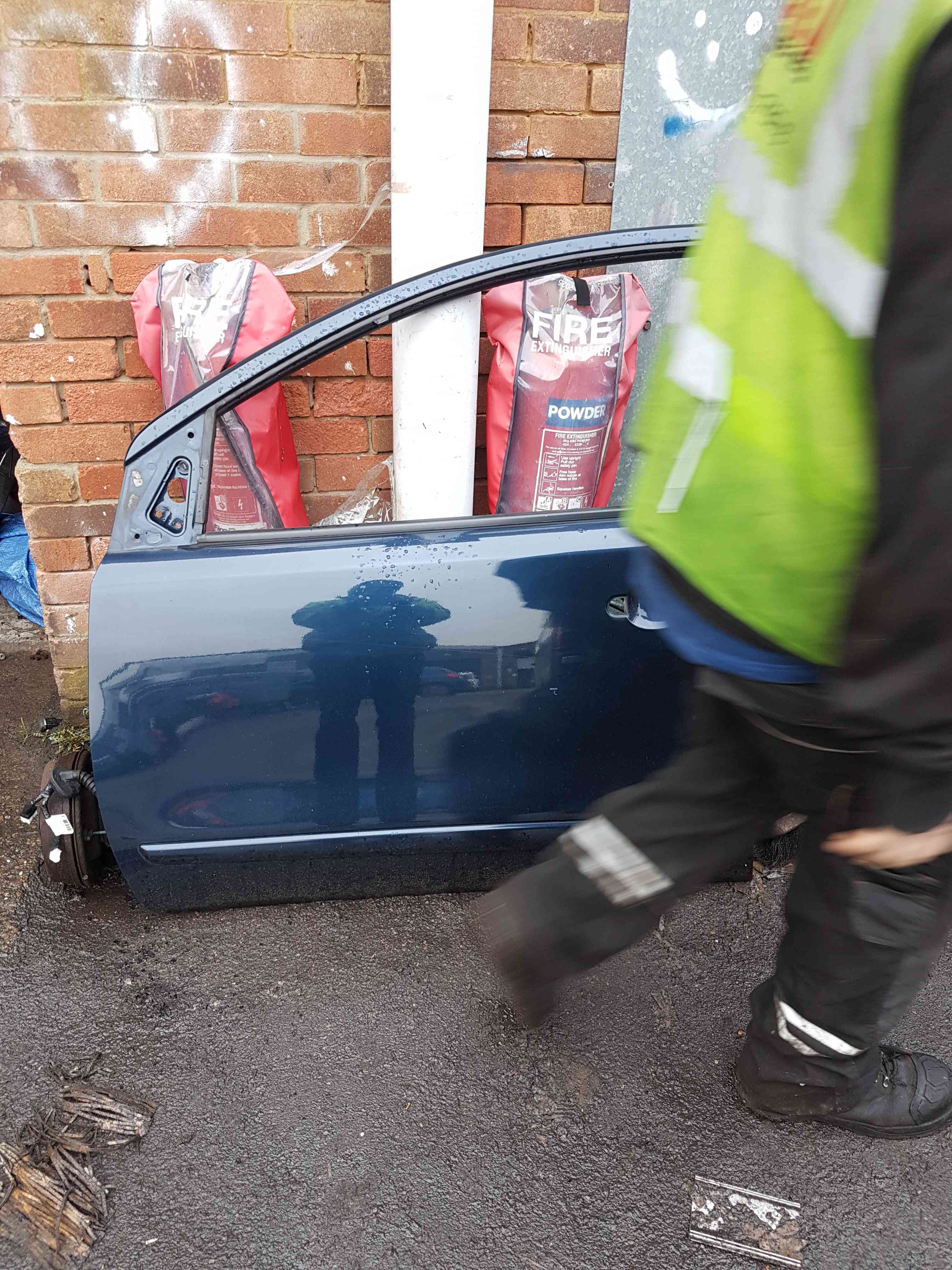 Thumb 5 Nissan Note E11 2005-2012 Passenger NSF Front Door BW9 Dark Blue 