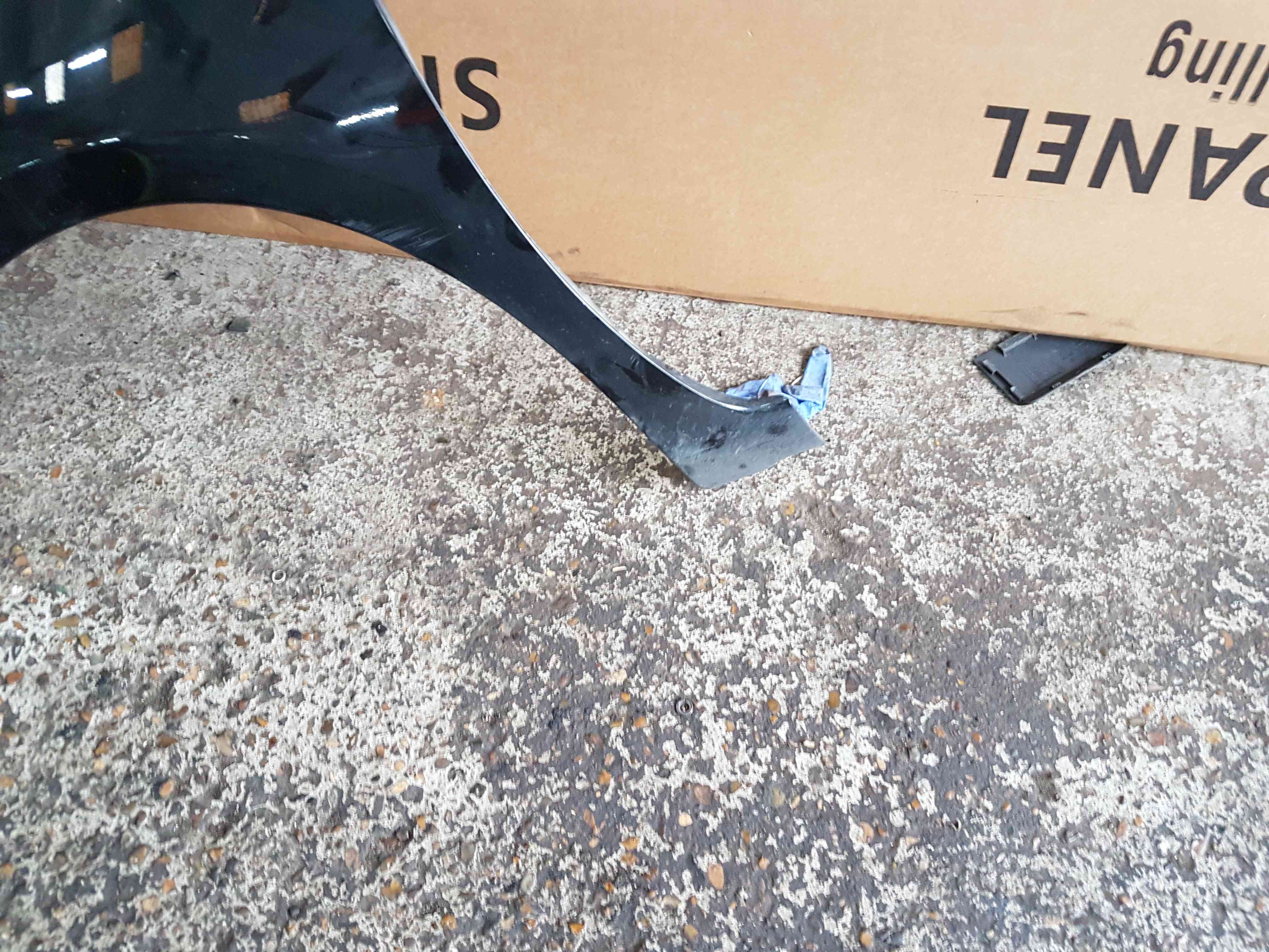 Thumb 2 Nissan Note E11 2005-2012 Passenger NSF Wing Panel black Z11