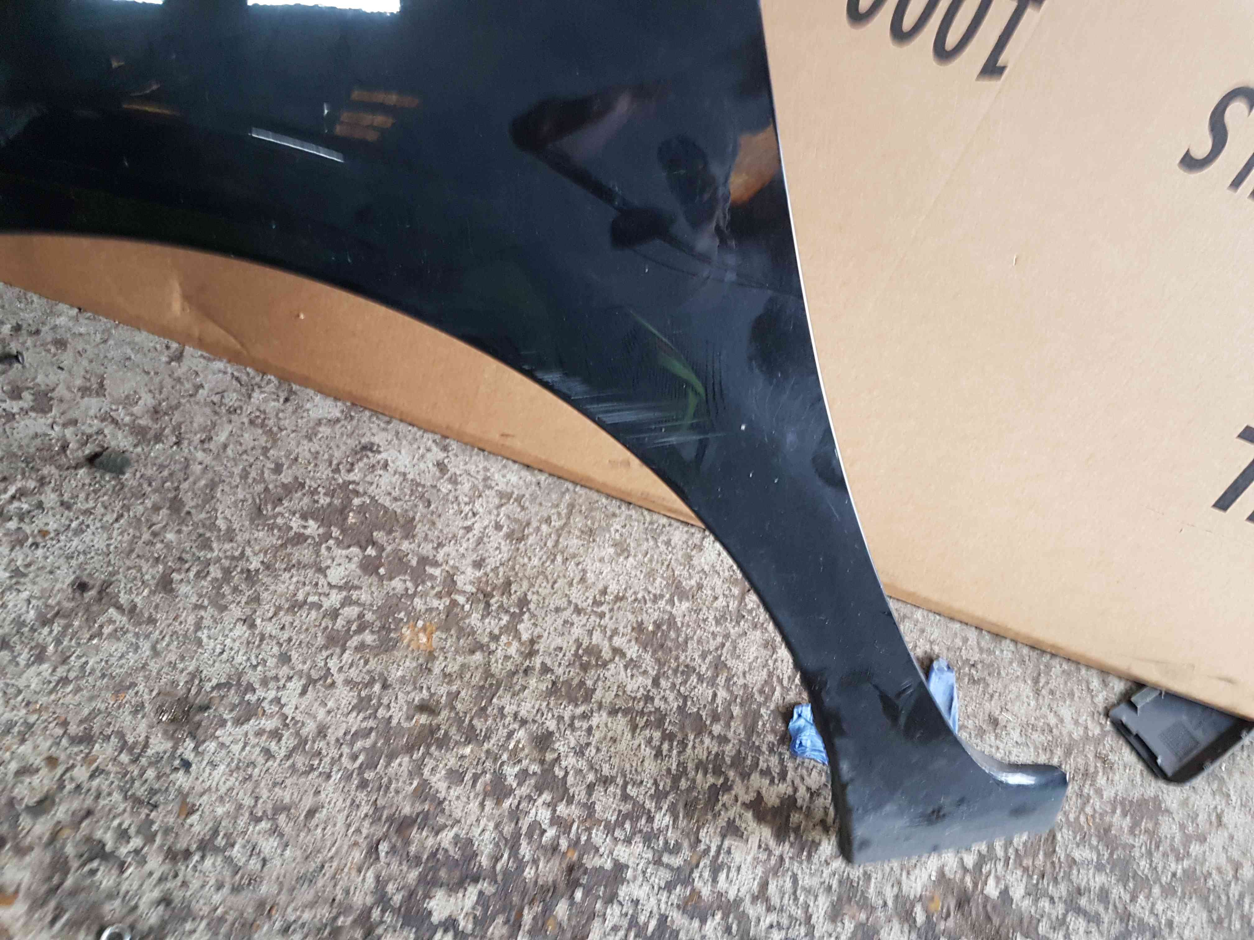 Thumb 3 Nissan Note E11 2005-2012 Passenger NSF Wing Panel black Z11