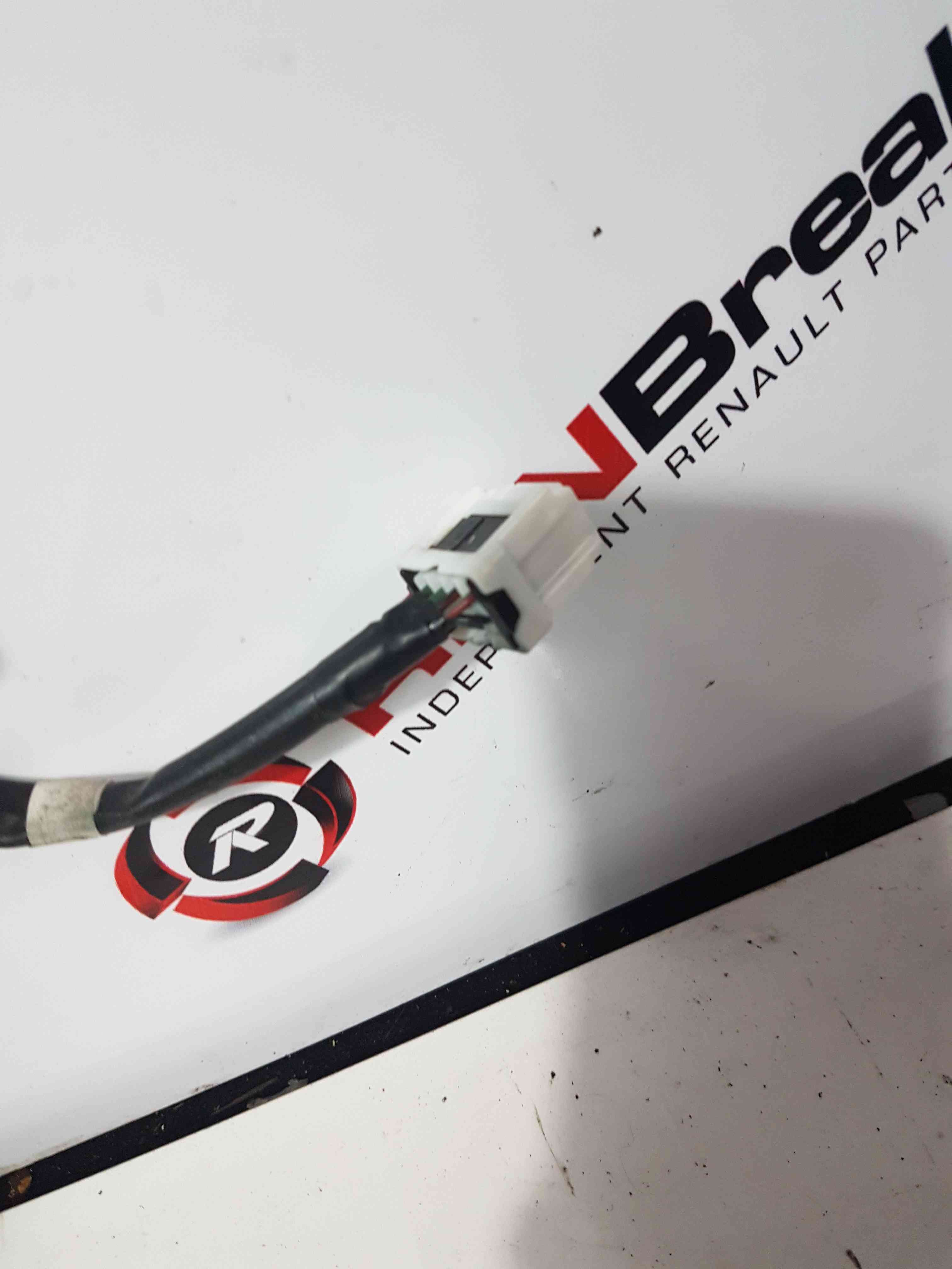 Thumb 6 Nissan Note E11 2005-2012 Passenger NSR Rear Light Lens Complete