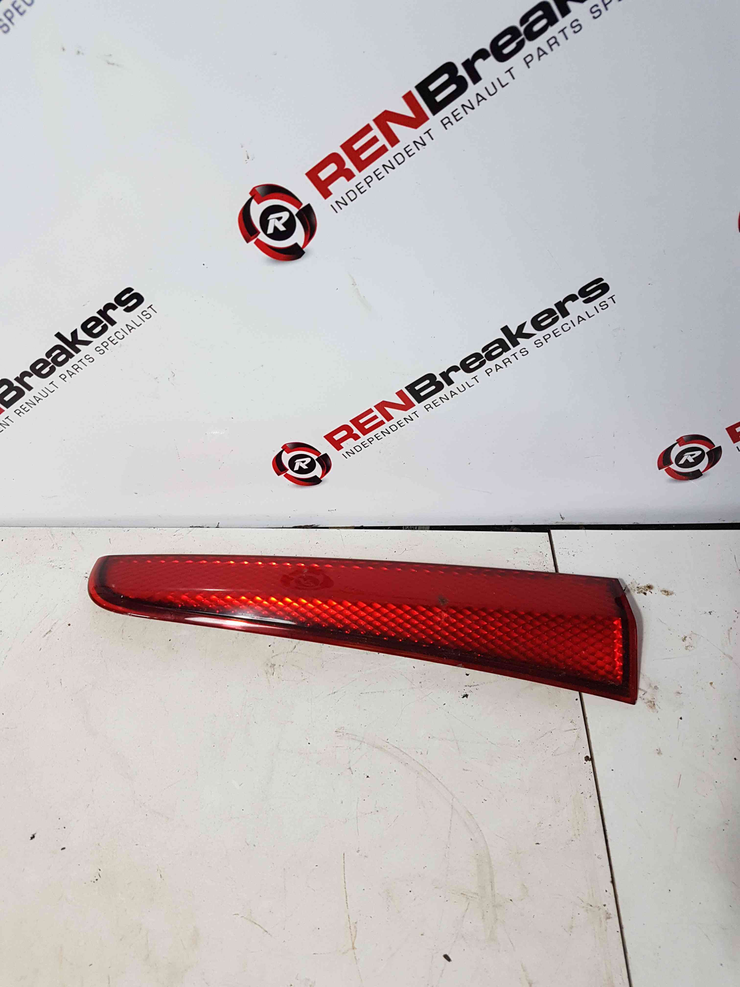 Thumb 2 Nissan Note E11 2005-2012 Passenger NSR Rear Reflector