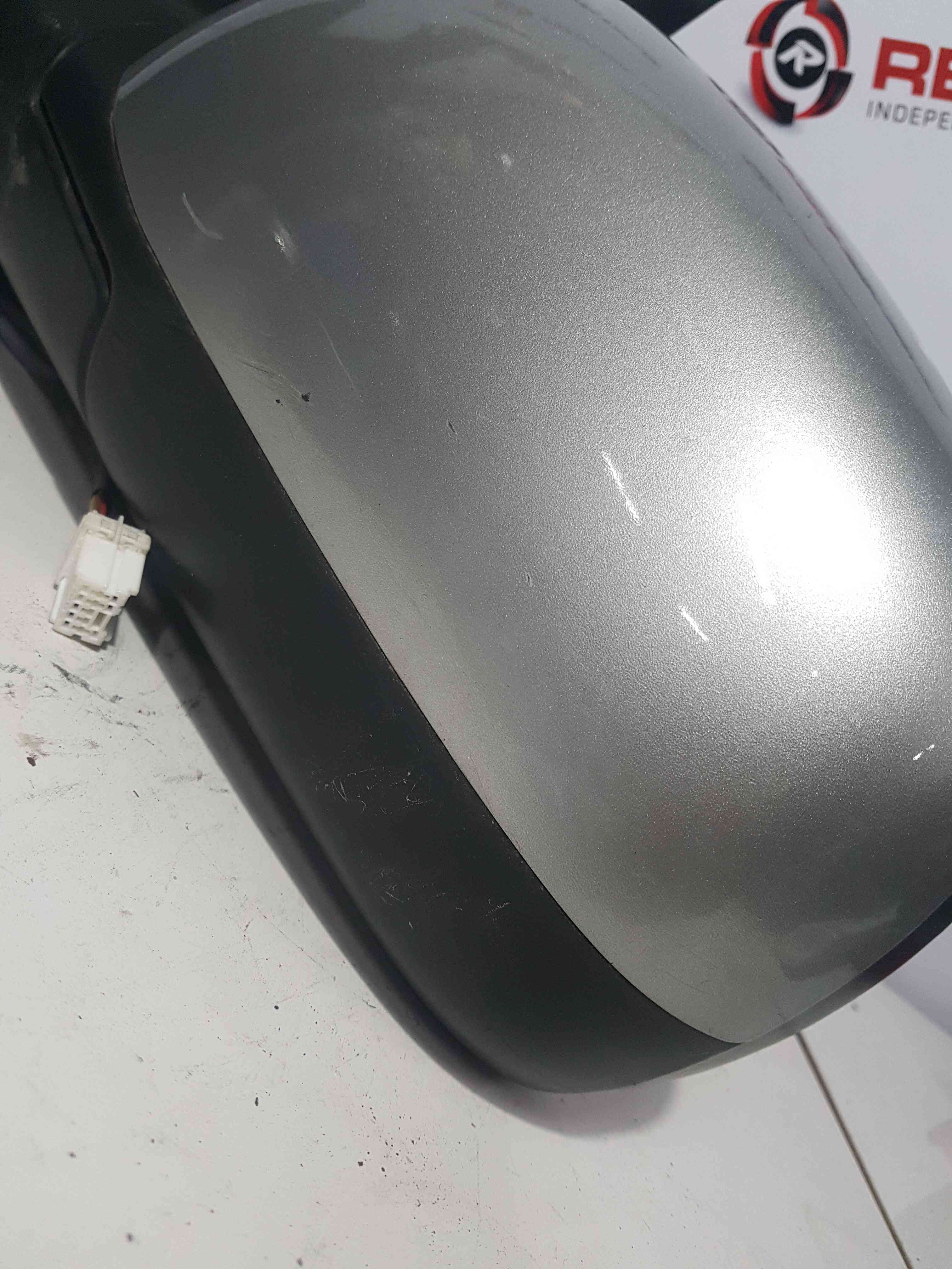 Thumb 4 Nissan Note E11 2005-2012 Passenger Ns NSF Wing Mirror KYO Silver Metallic