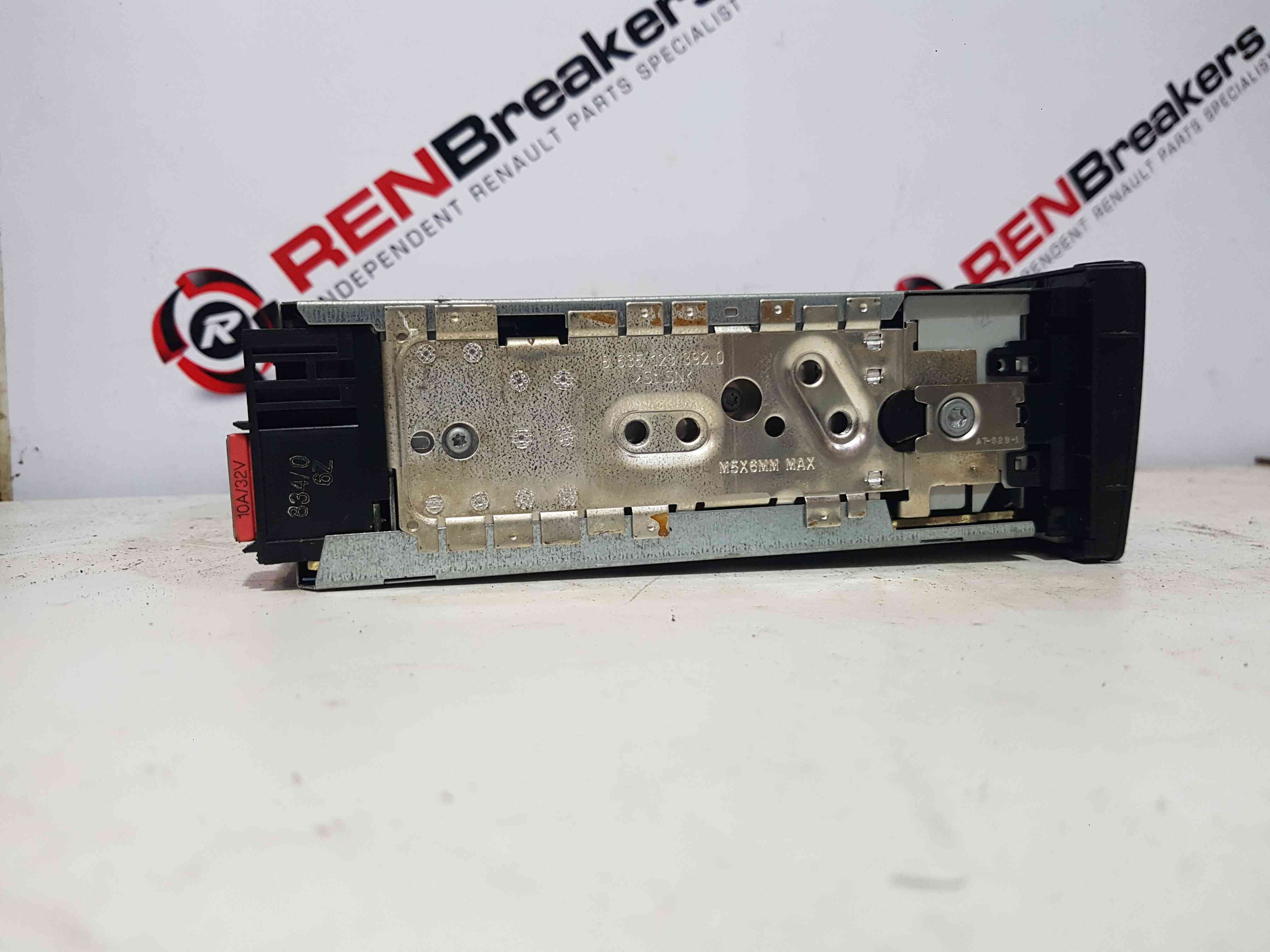 Thumb 8 Nissan Note E11 2005-2012 Radio Cd Player 7645389318 + Code